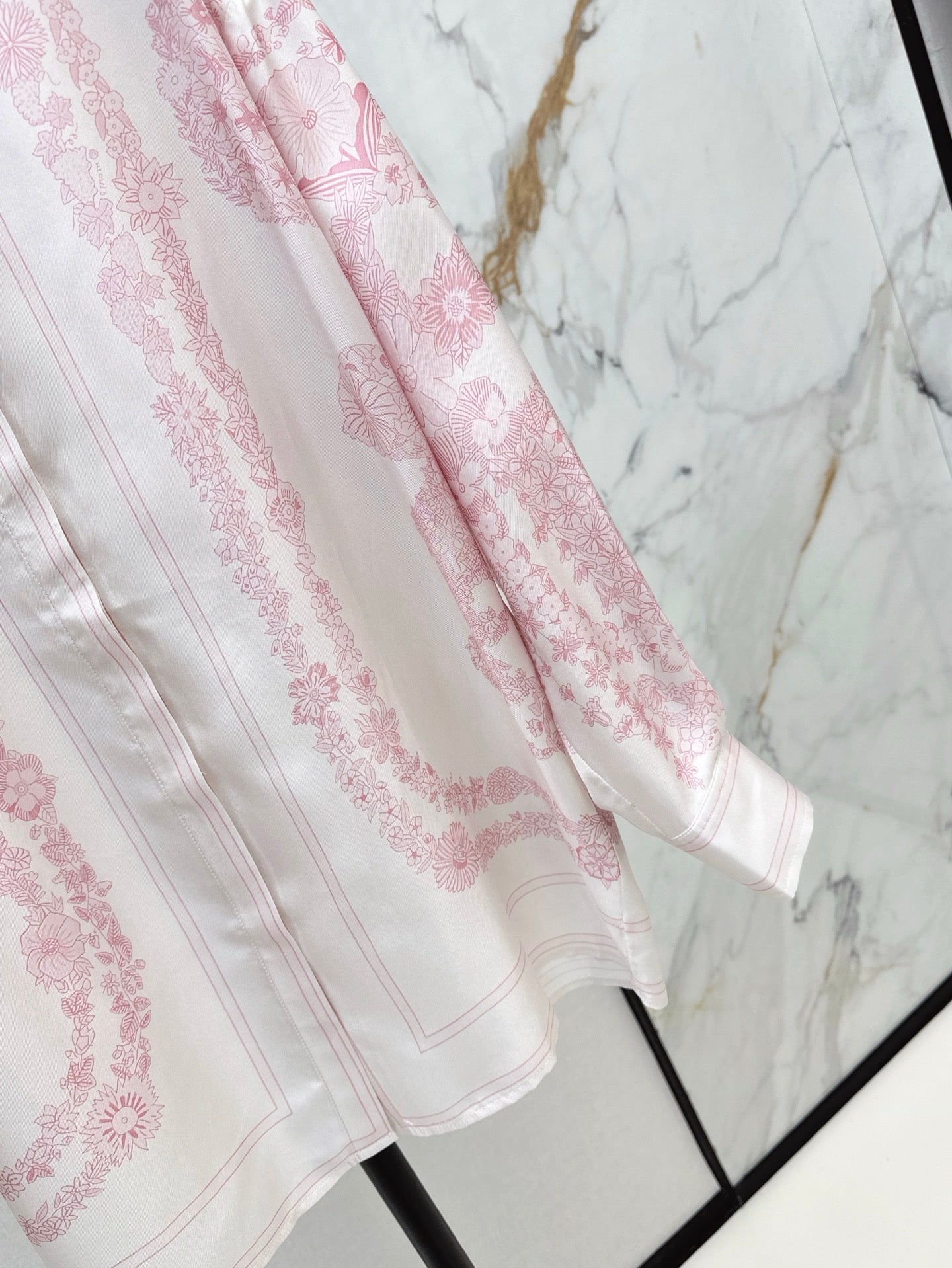 Herm 25ss Silk shirt