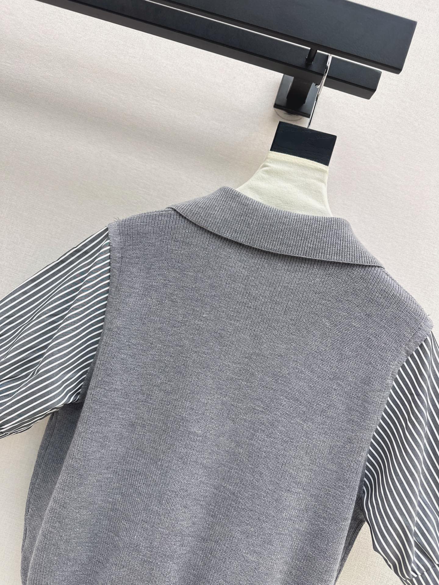 Celin 25ss knitted shirt