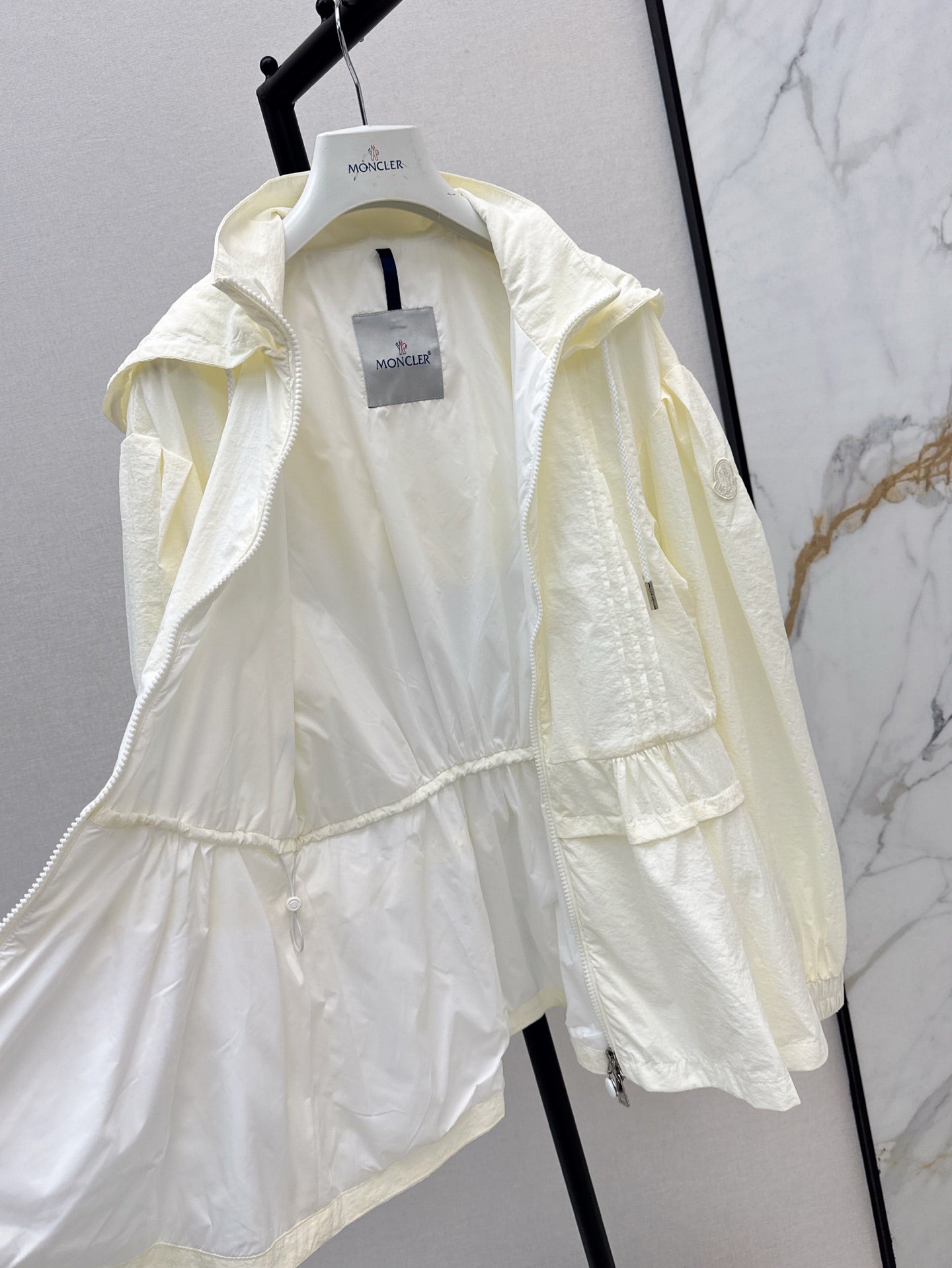 Moncl 25ss drawstring jacket