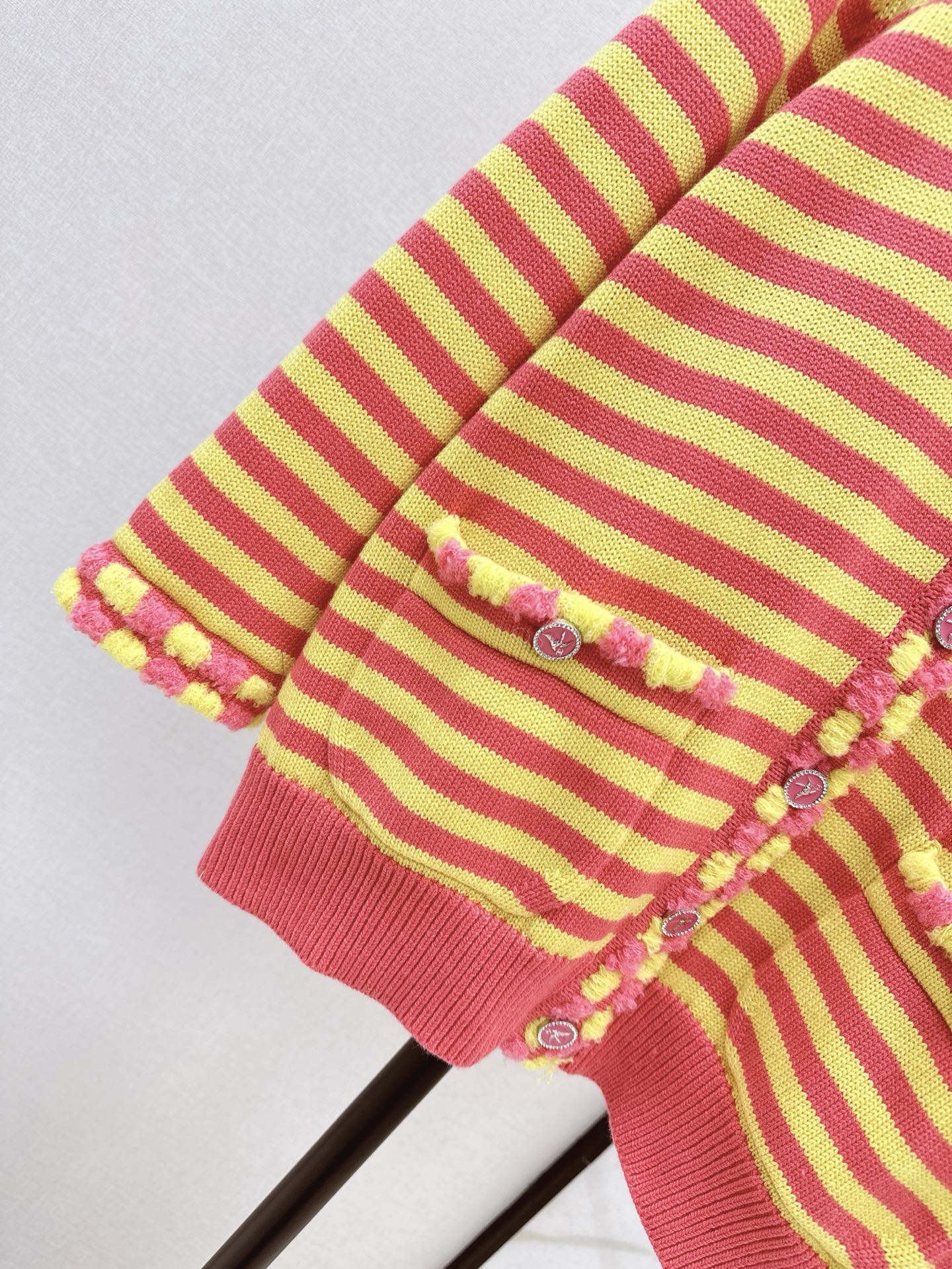 ch 25ss knitted cardigan