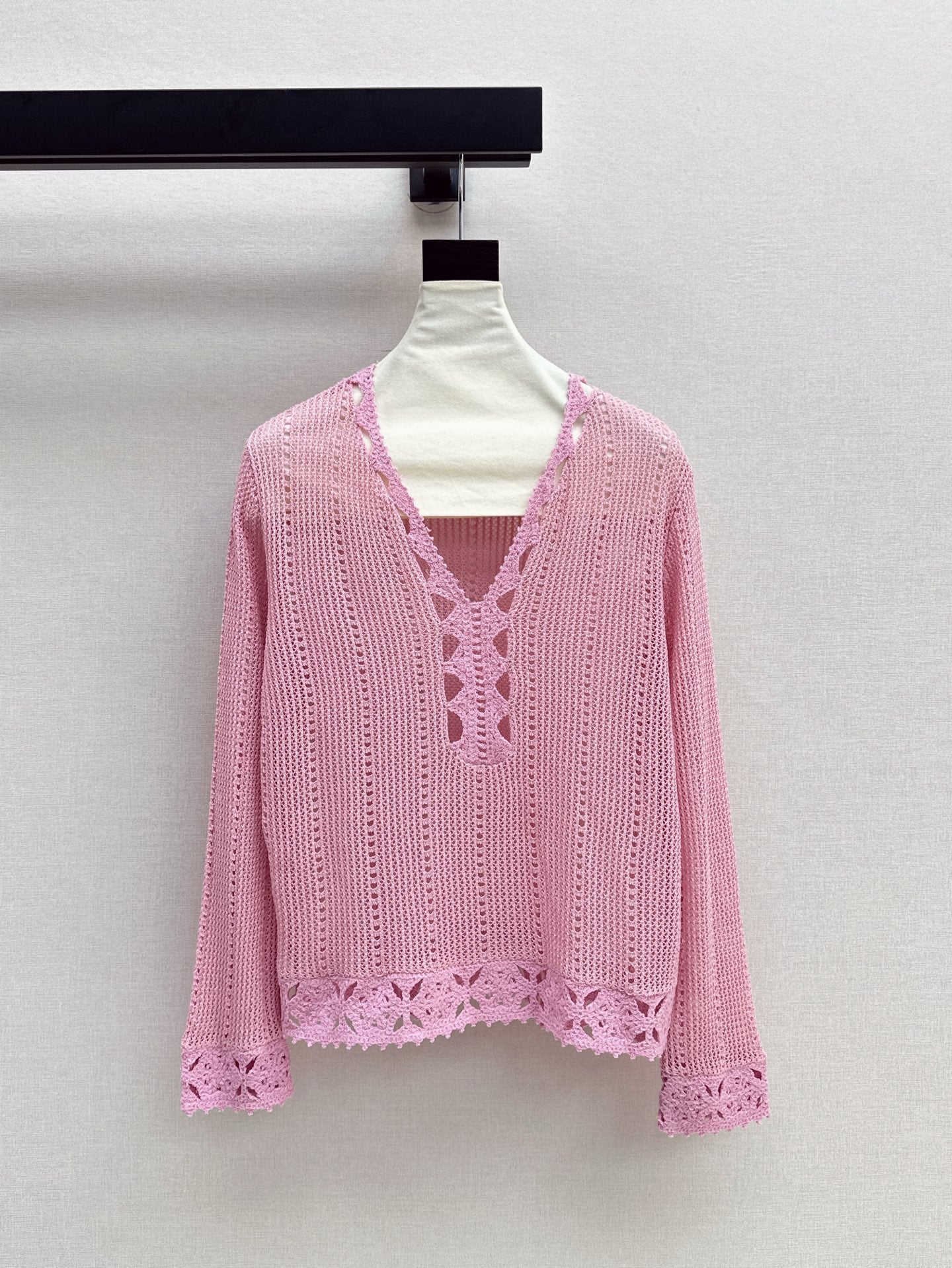 Celin 25ss hollow knitted shirt