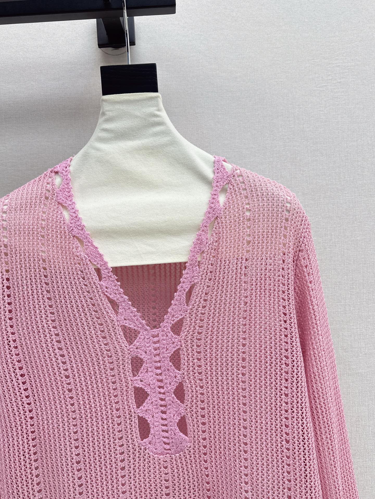 Celin 25ss hollow knitted shirt