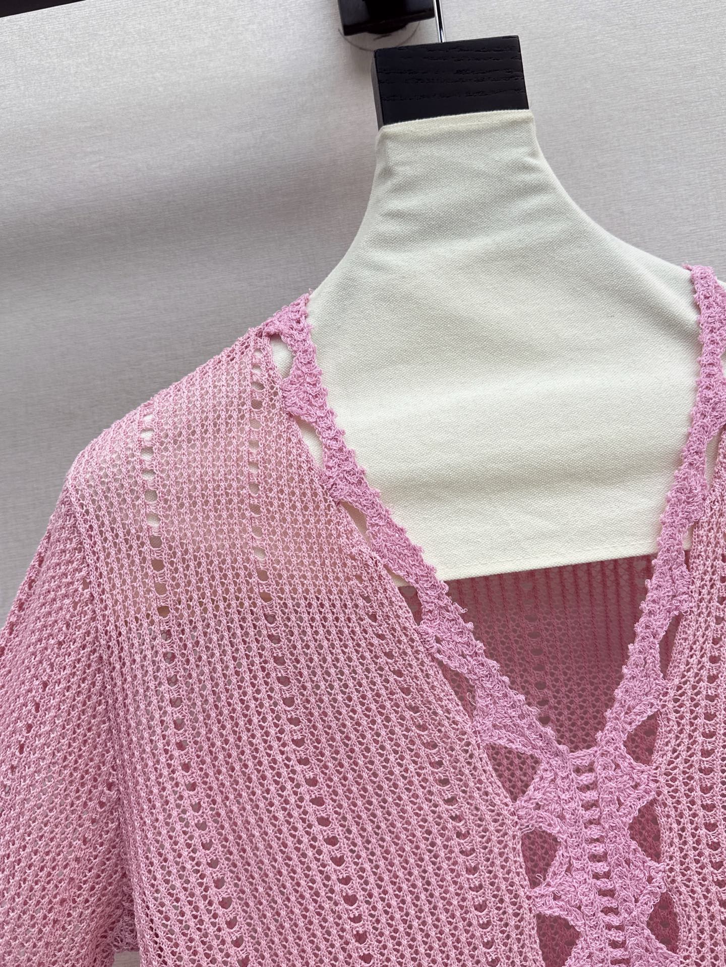 Celin 25ss hollow knitted shirt
