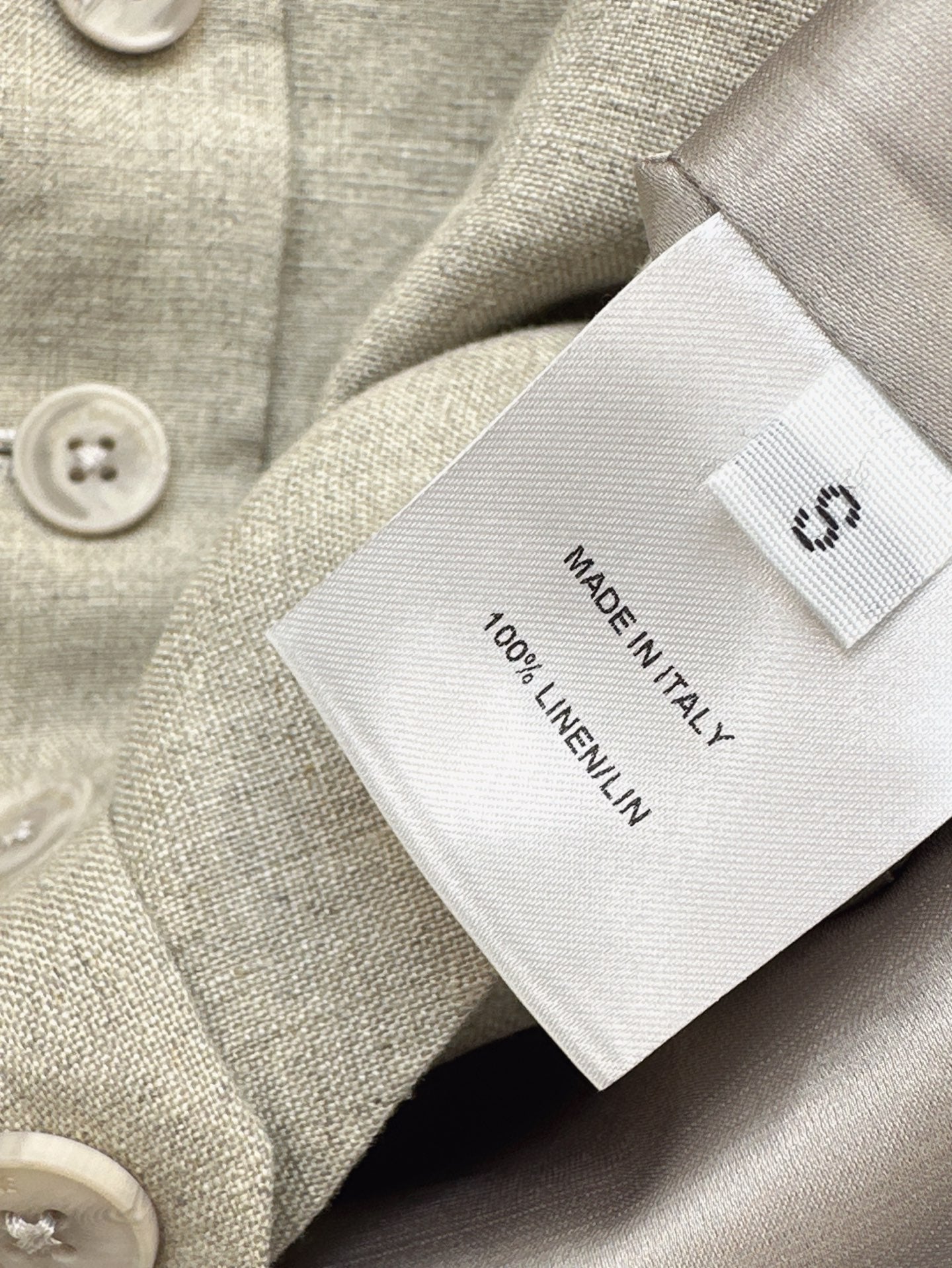 Loro 25ss linen vest
