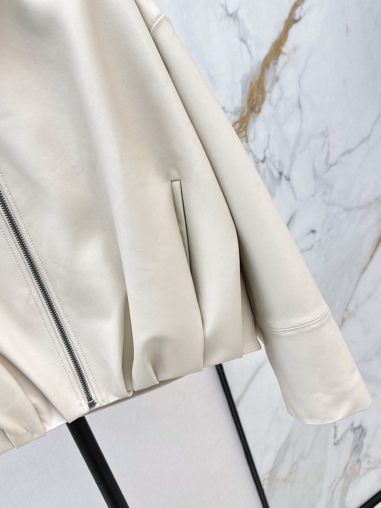 Loew 25ss leather jacket