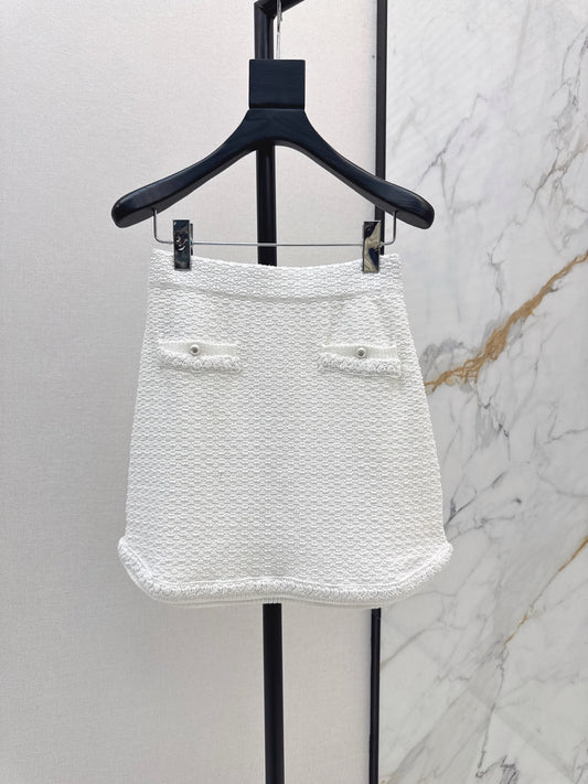 ch 25ss knit skirt