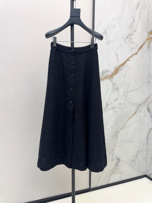 ch 25ss woven skirt