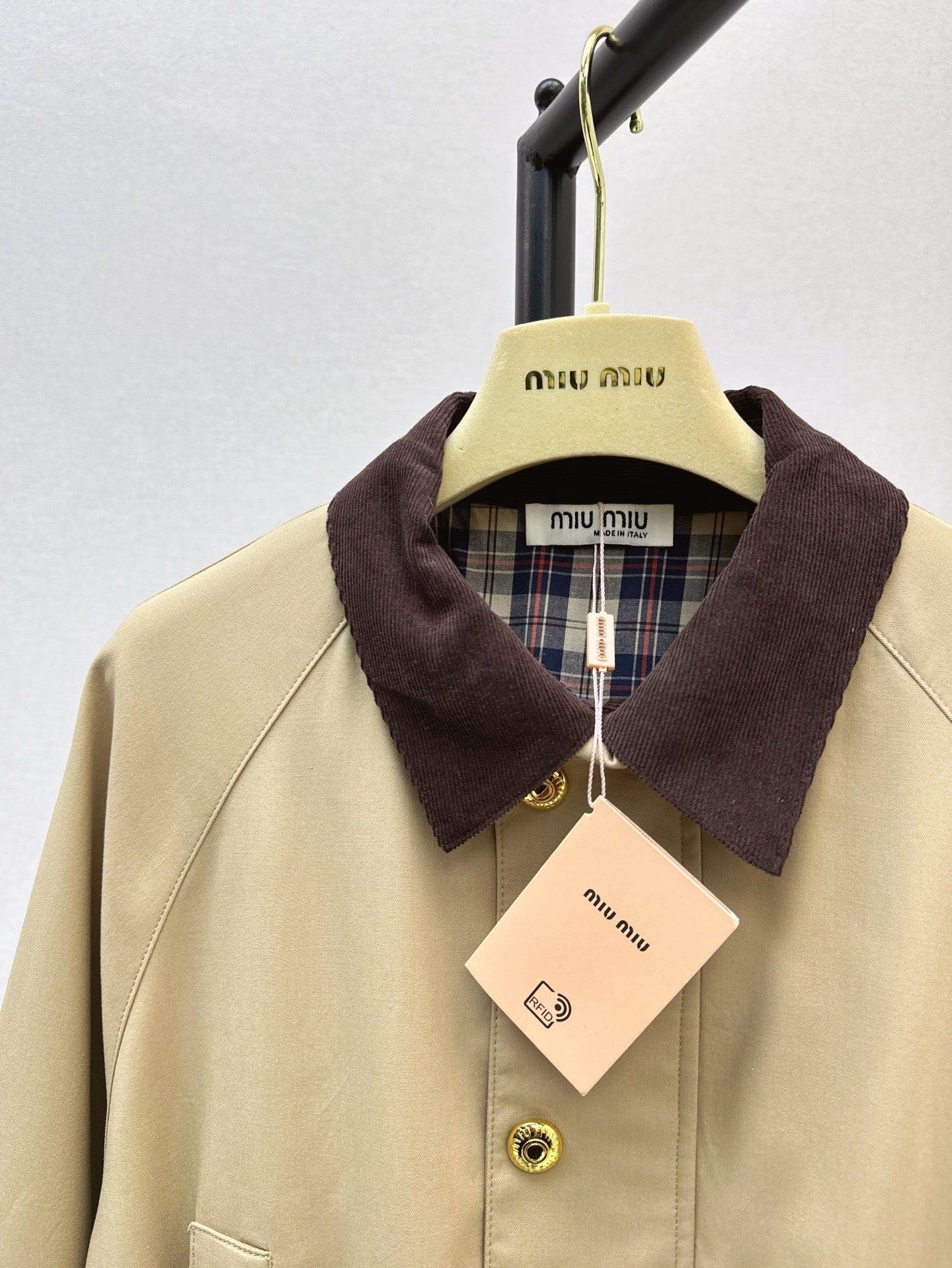 Miu 25ss cargo trench coat