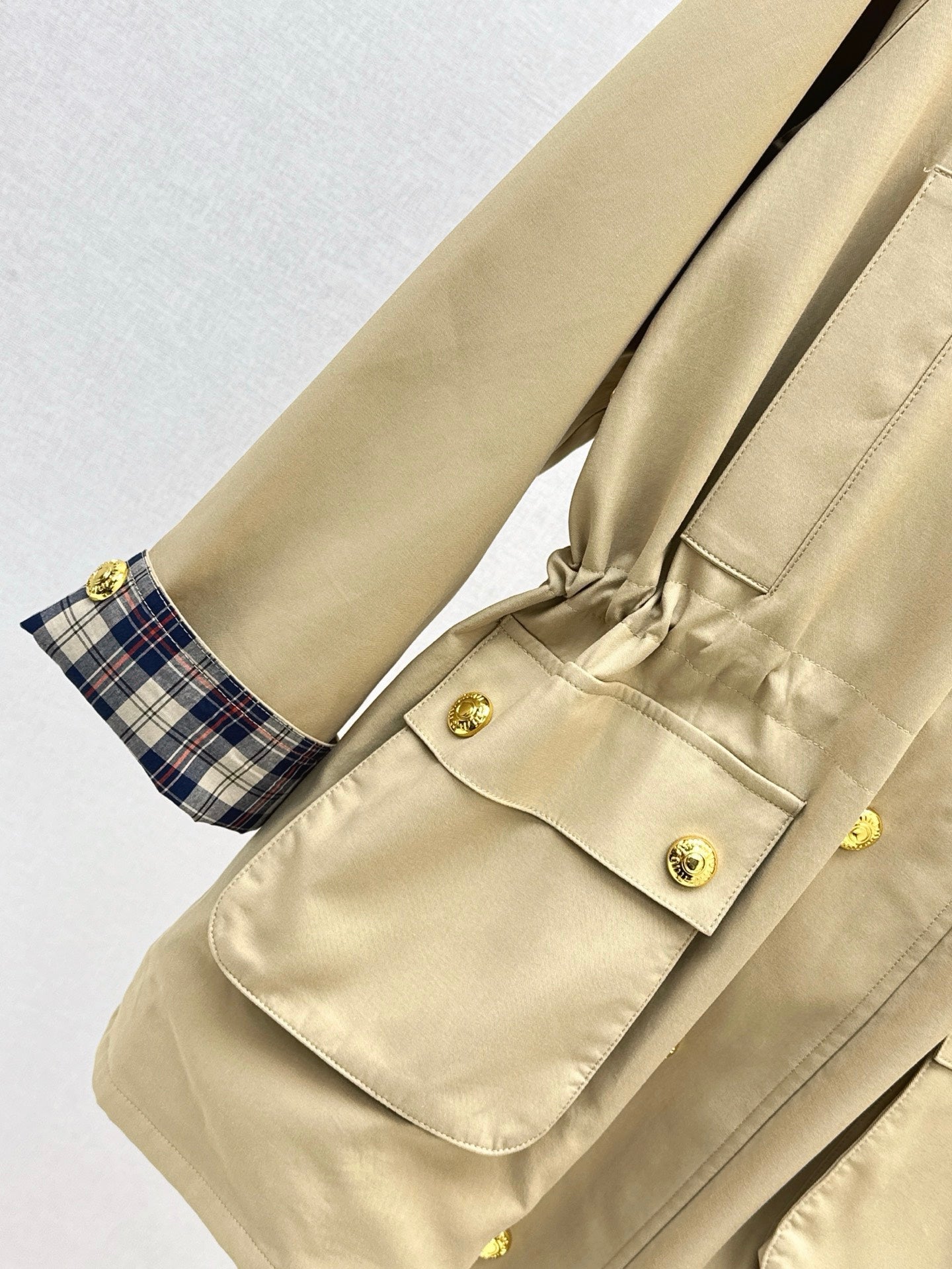 Miu 25ss cargo trench coat