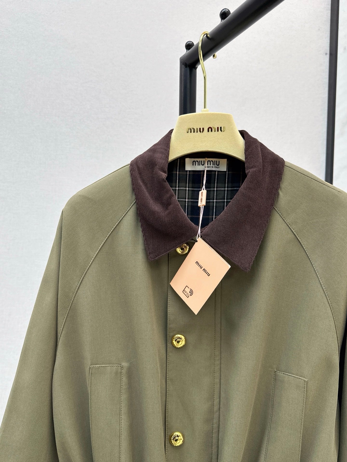 Miu 25ss cargo trench coat