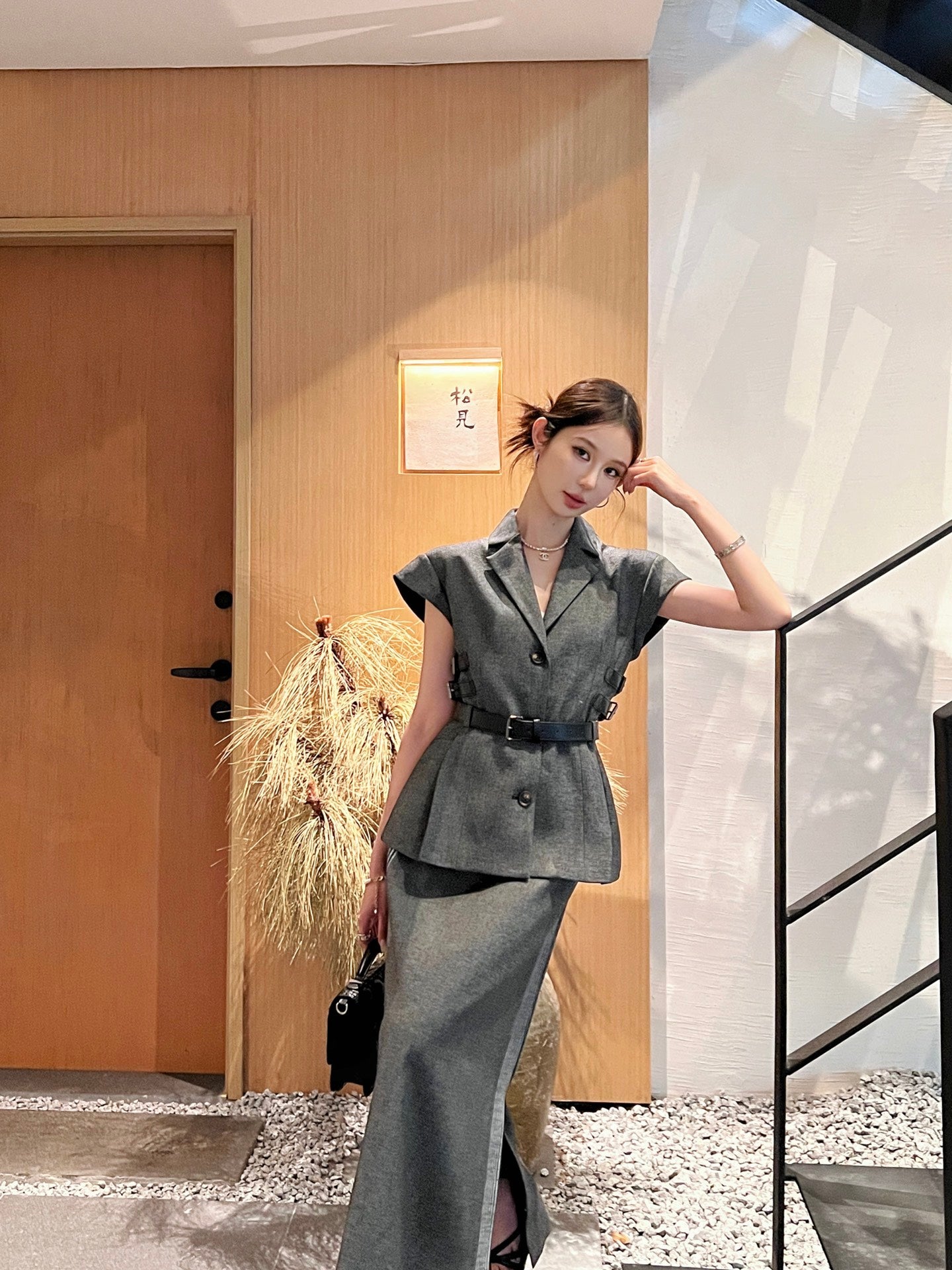 Dio 25ss sleeveless jacket