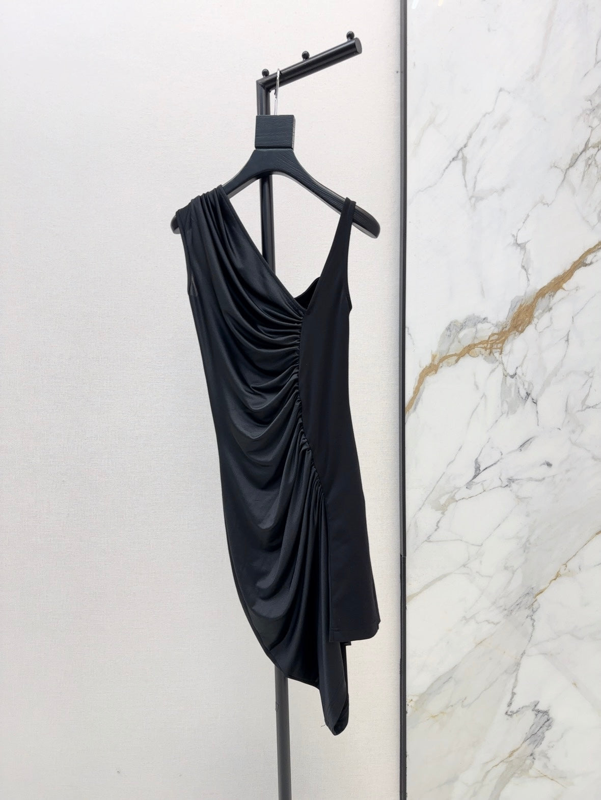 ve 25ss pleated dress