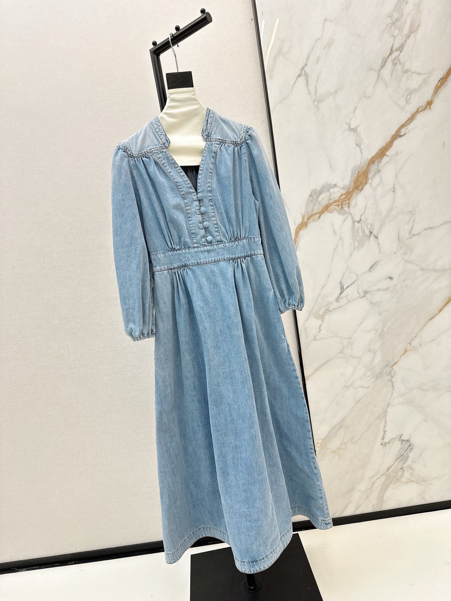 Zimm 25ss V neck denim dress