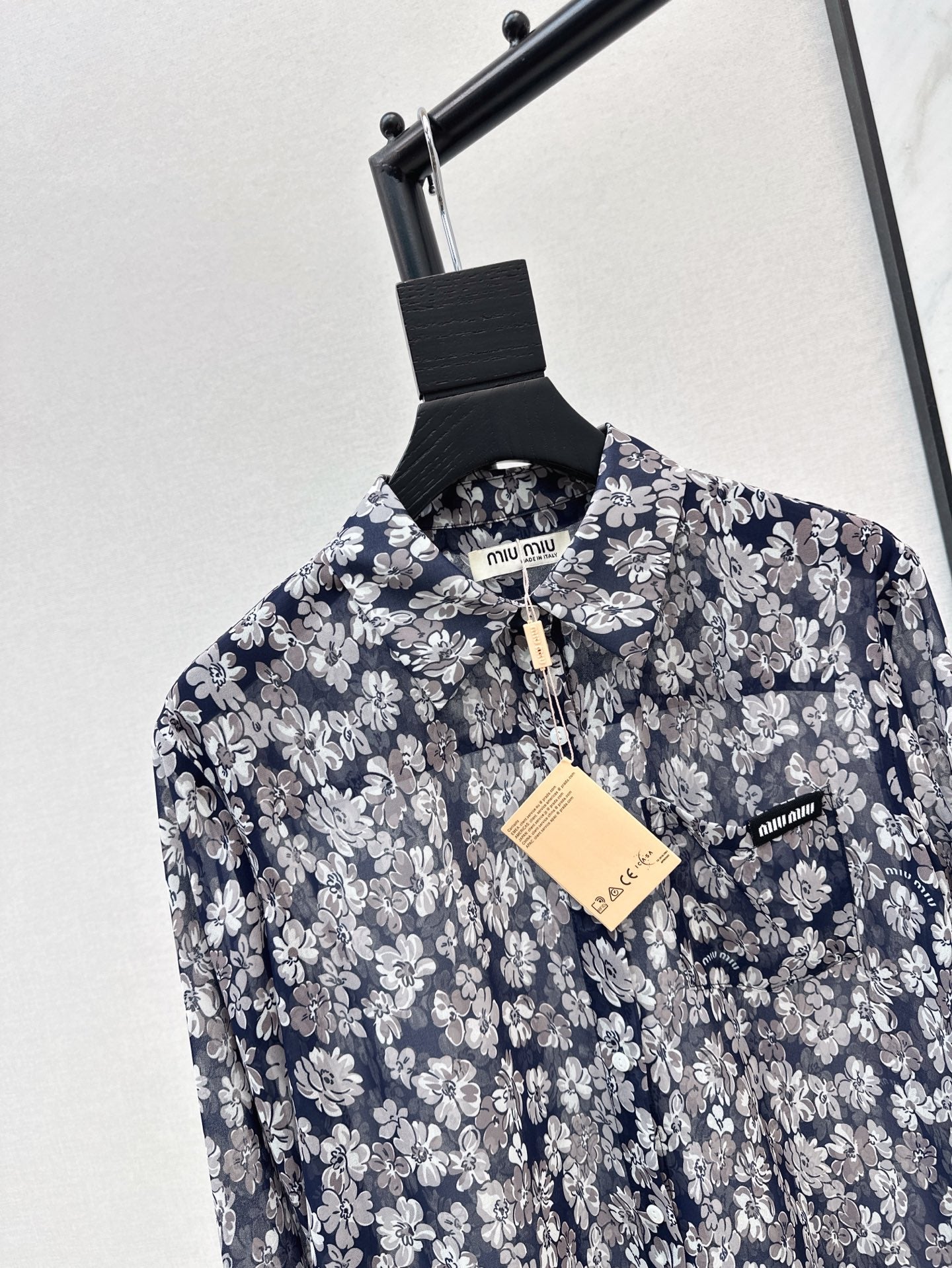 Miu 25ss Flora shirt