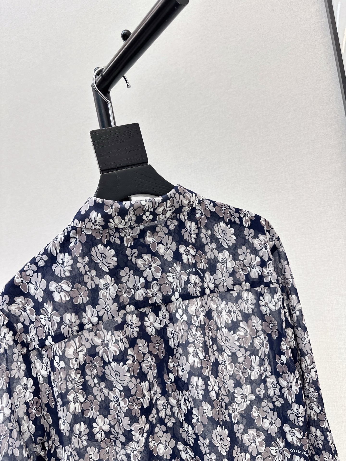 Miu 25ss Flora shirt