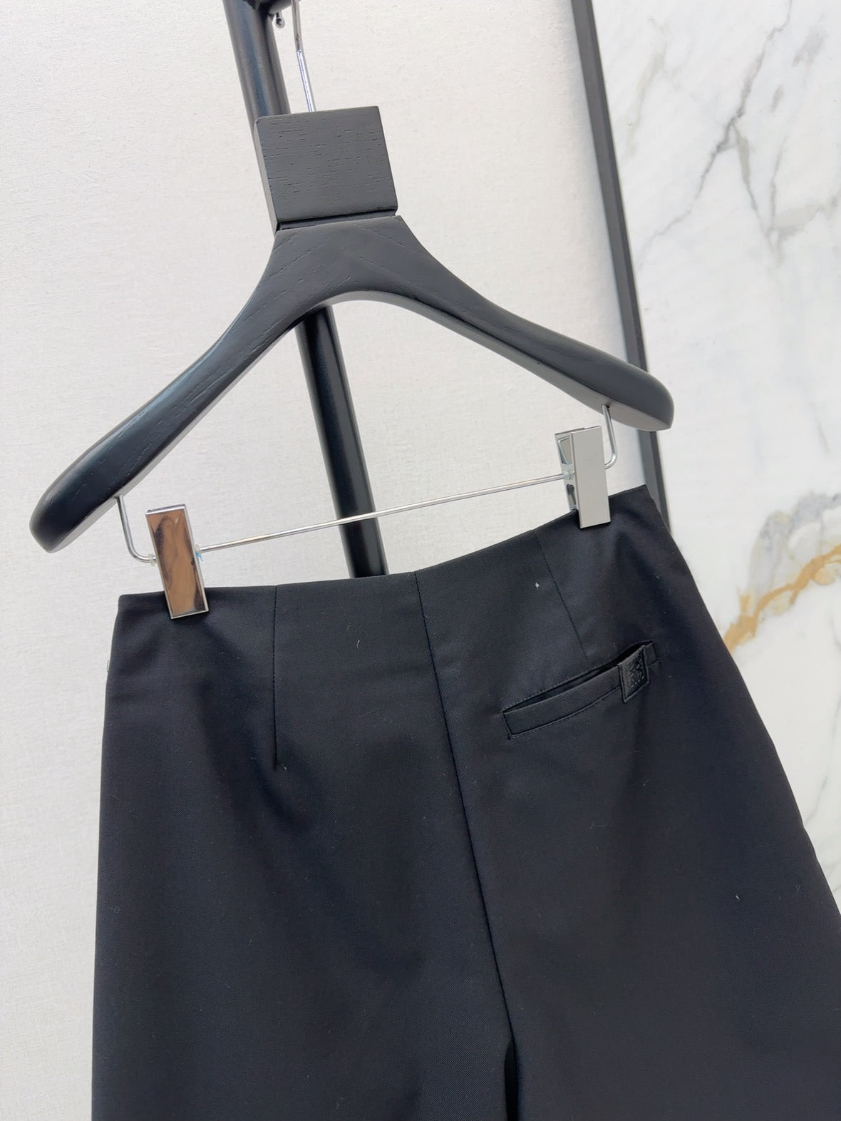 Loew 25ss short