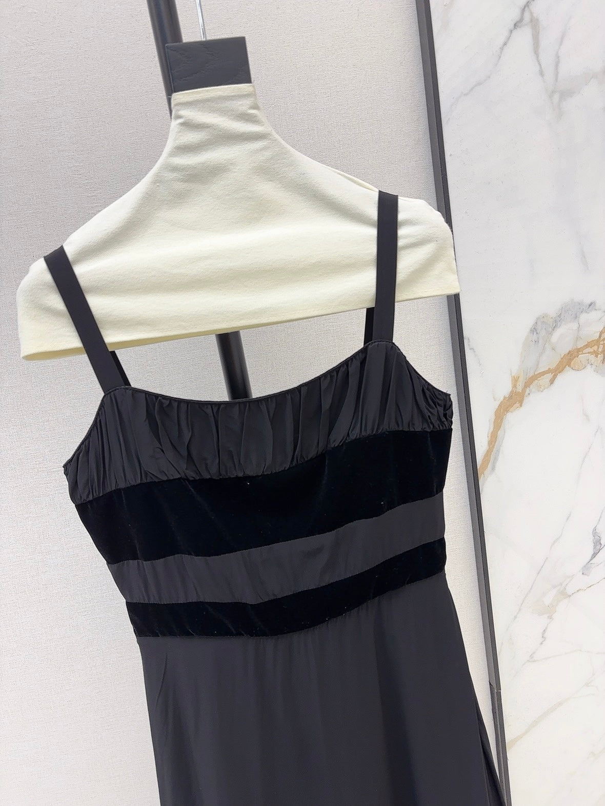 Louis 25ss slip dress