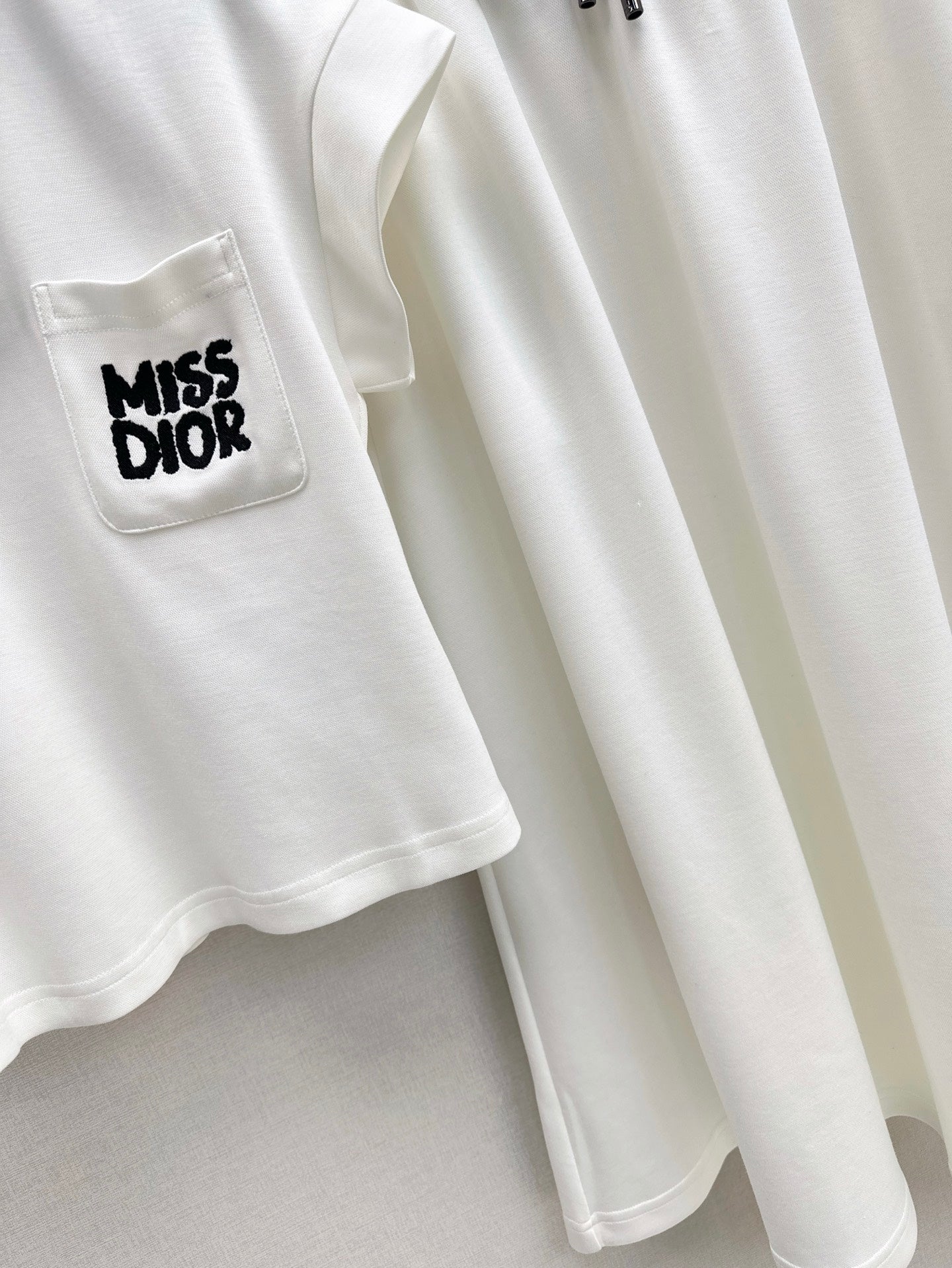 Dio 25ss miss skirt set