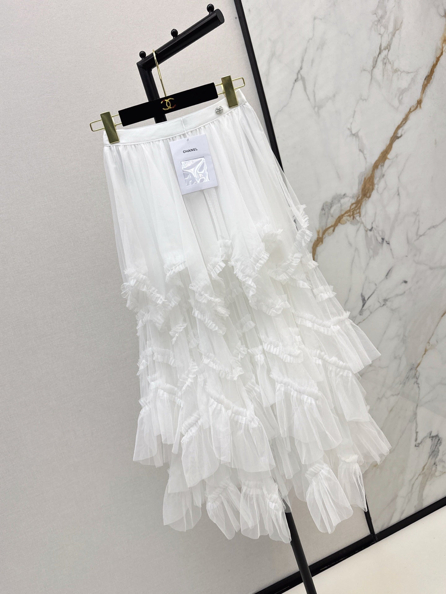 chan 25ss ruffle skirt