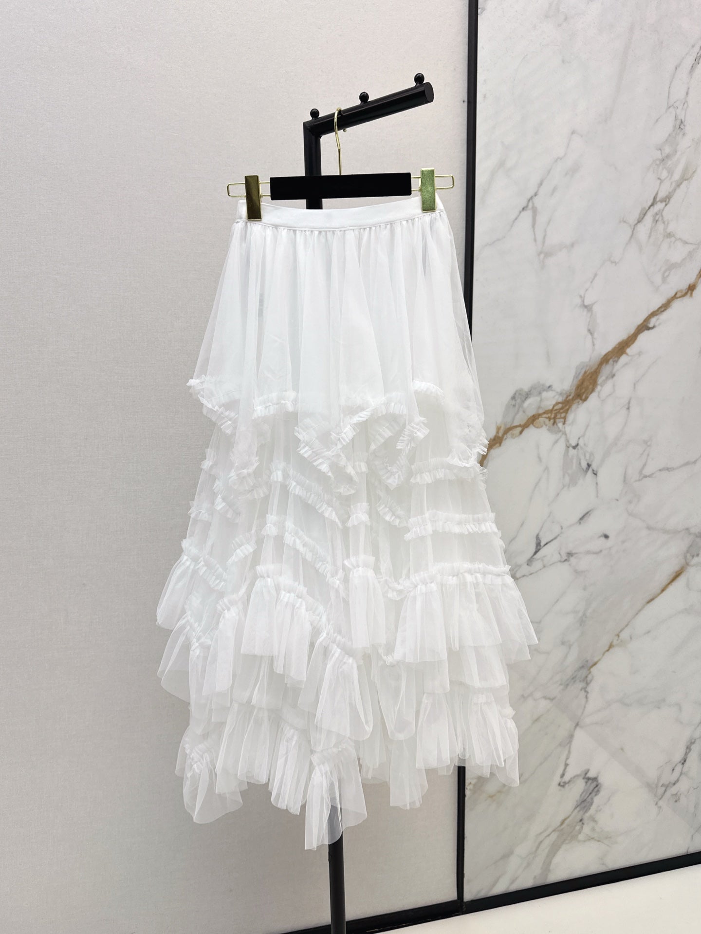 chan 25ss ruffle skirt