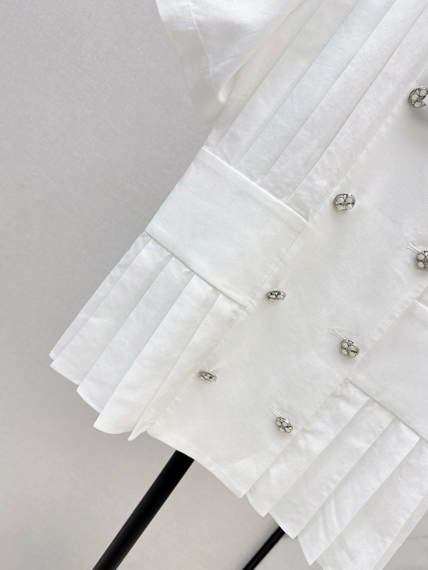 chan 25ss pleated shirt