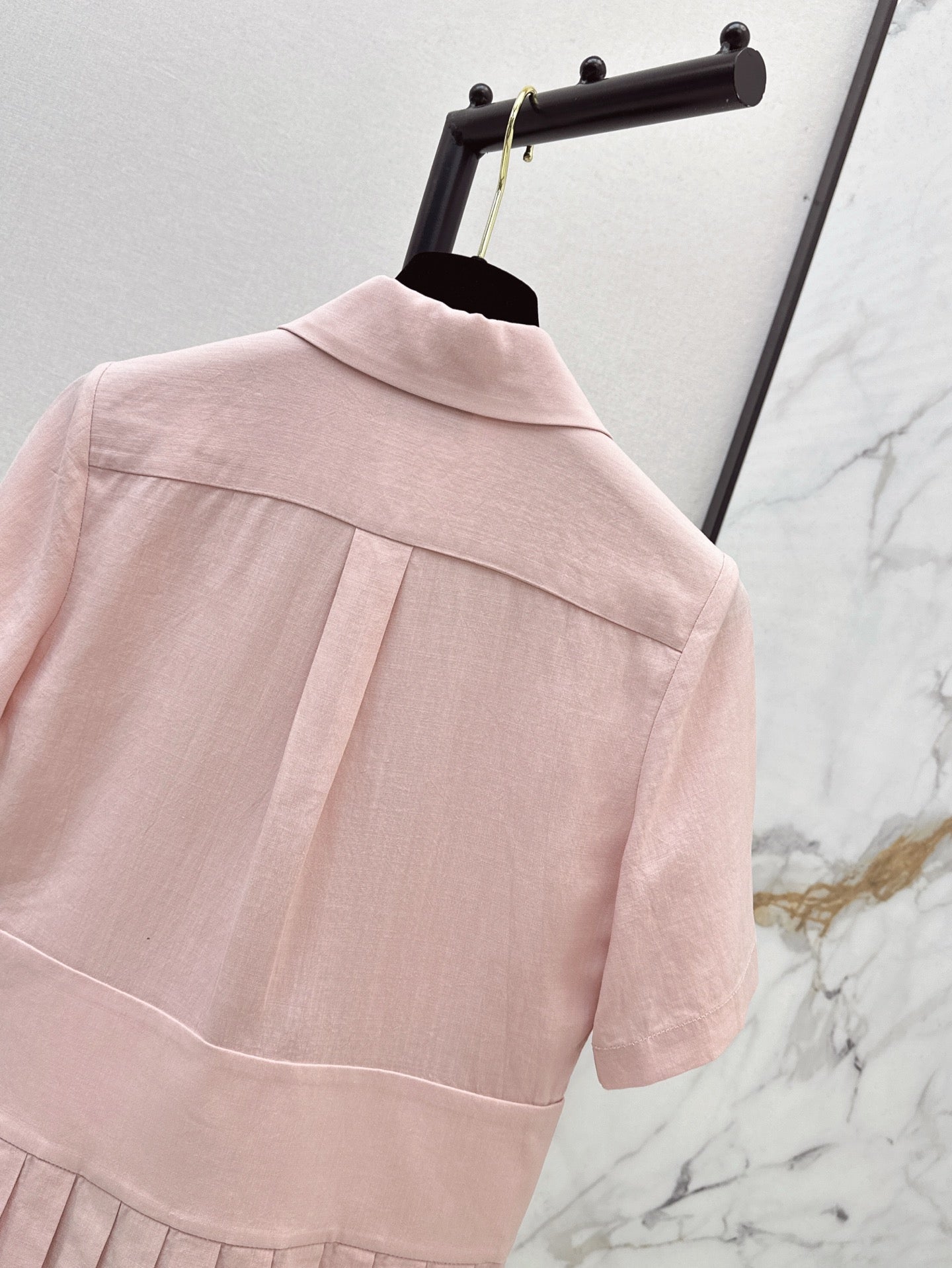 chan 25ss pleated shirt