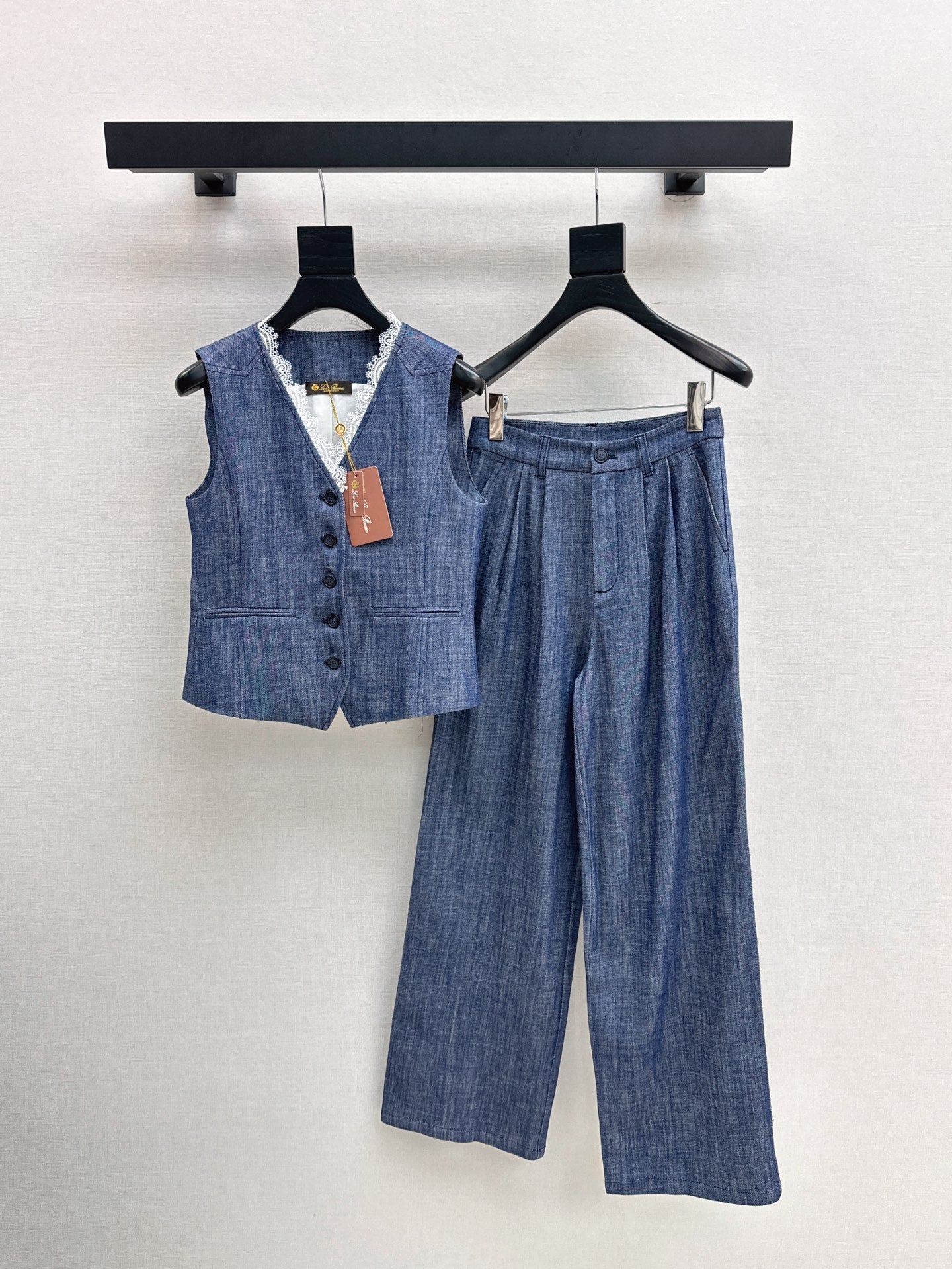 Loro pi 25ss linen set