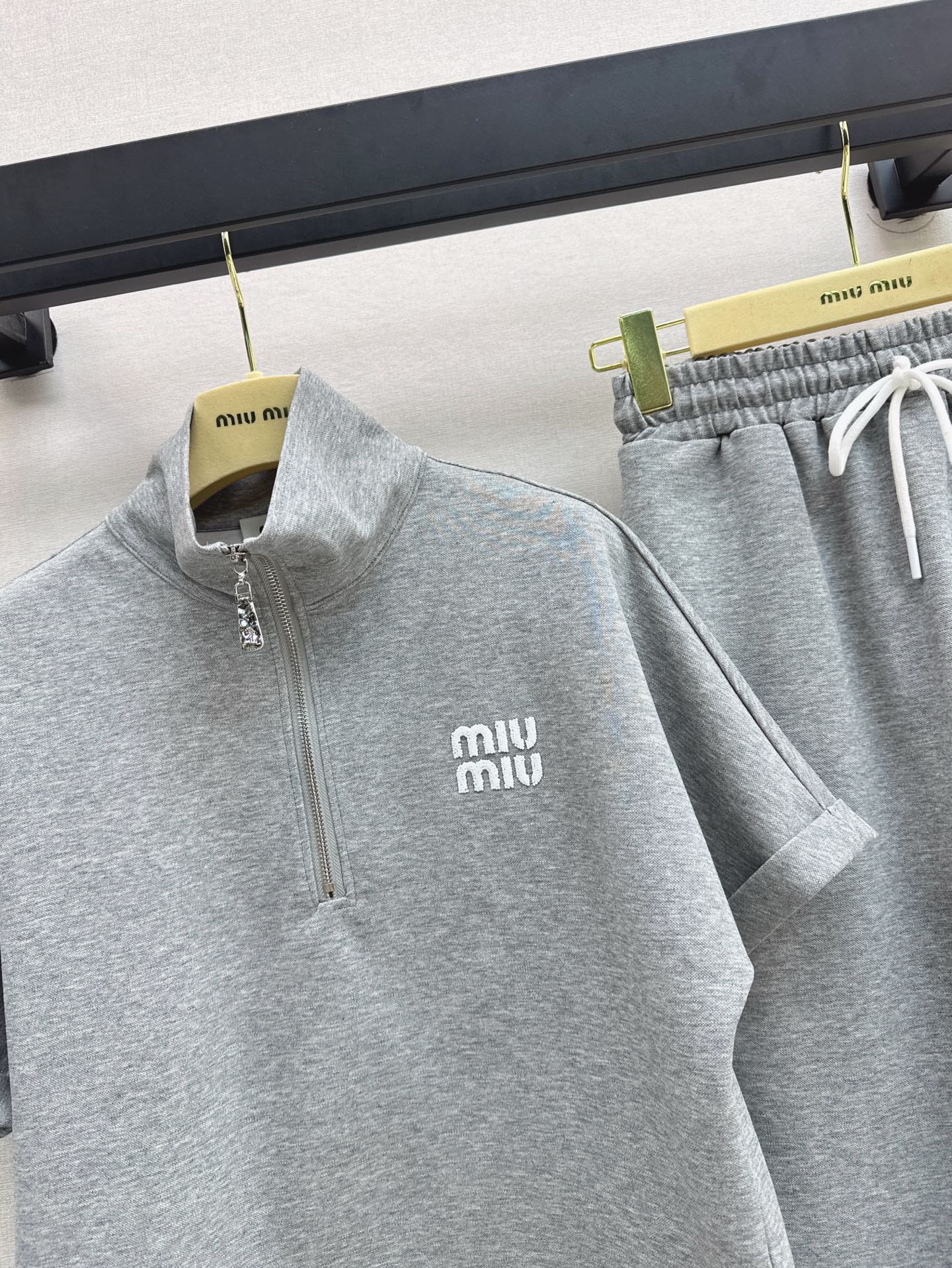 Miu 25ss skirt set