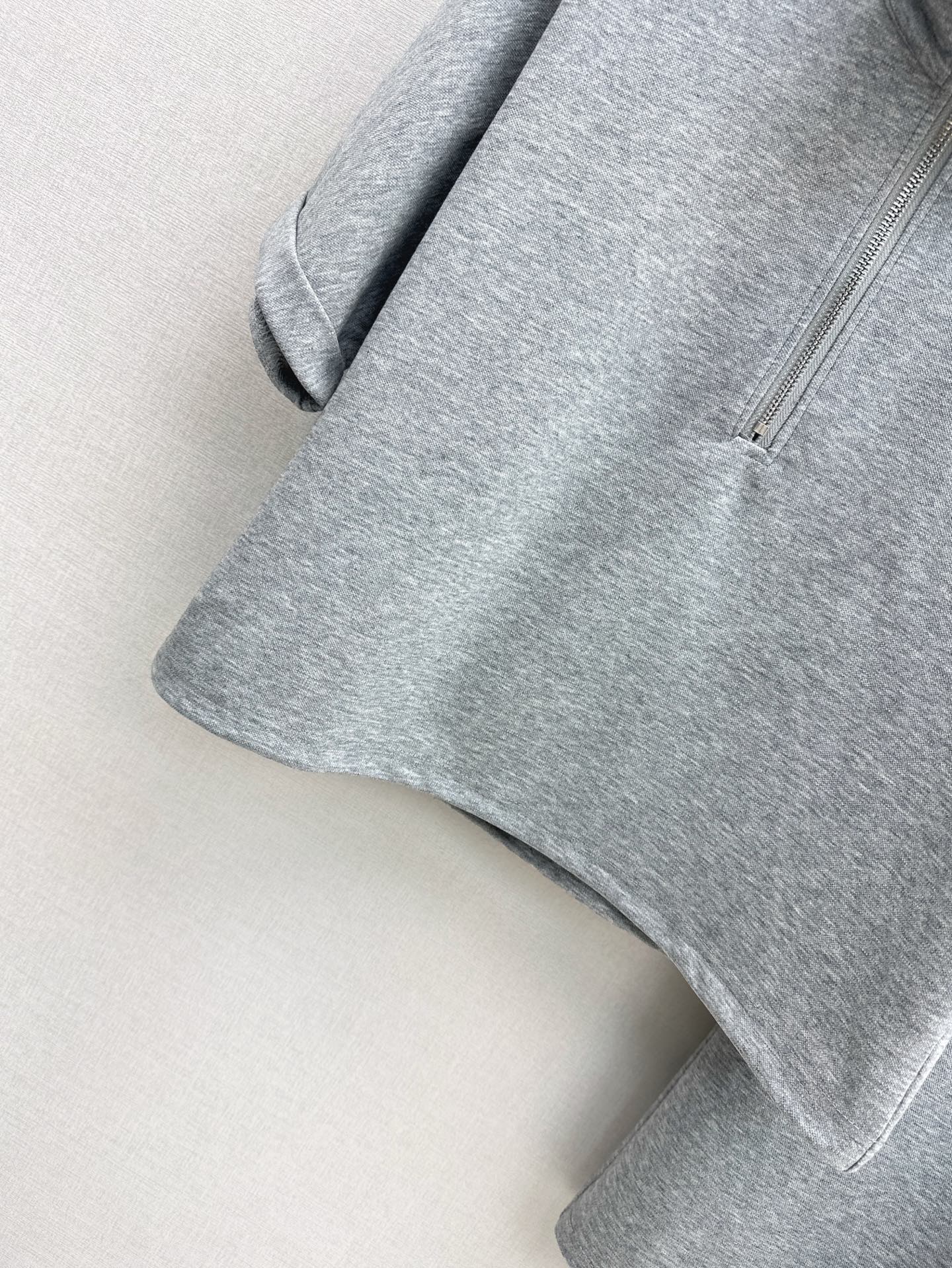 Miu 25ss skirt set
