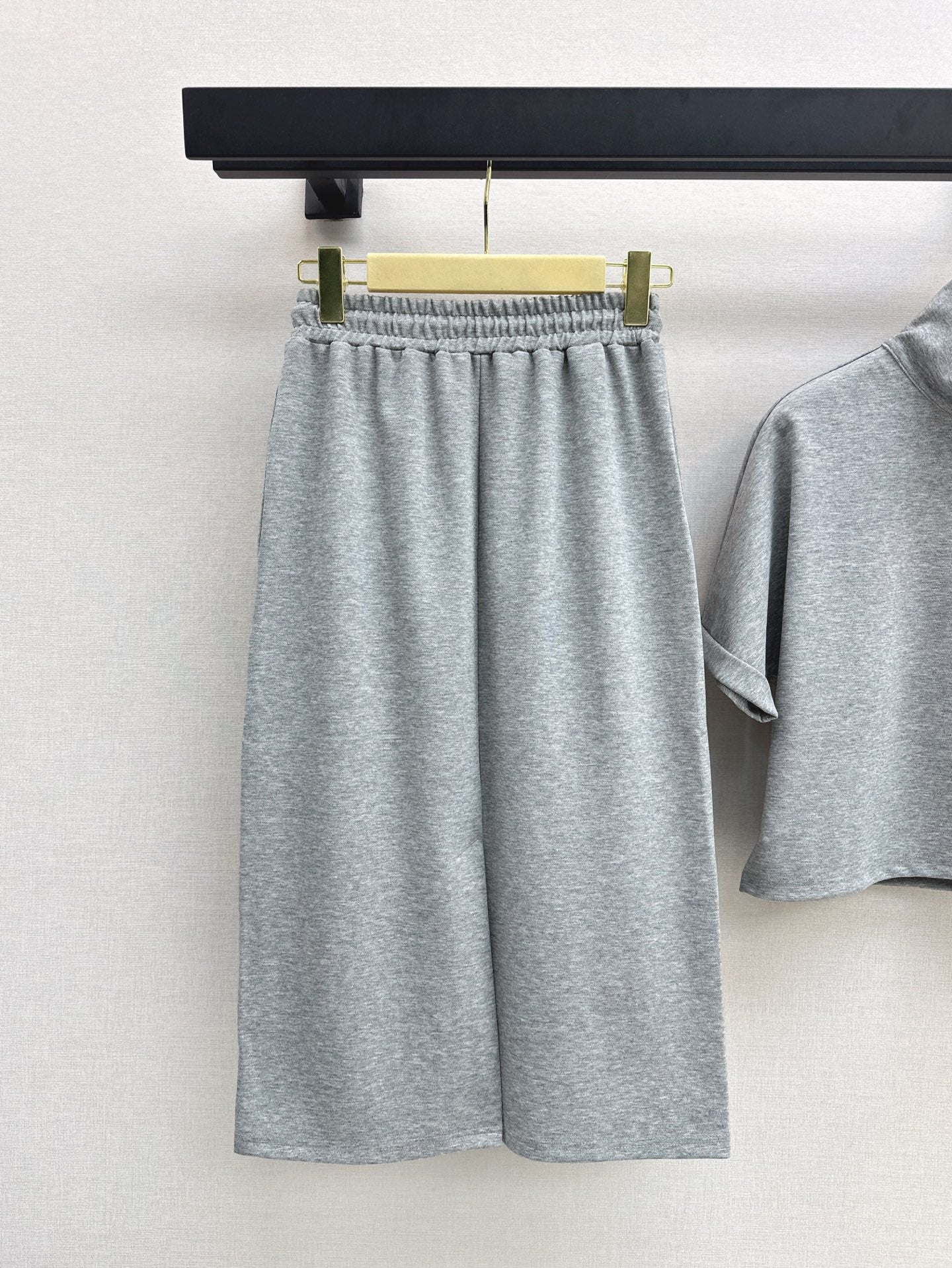 Miu 25ss skirt set