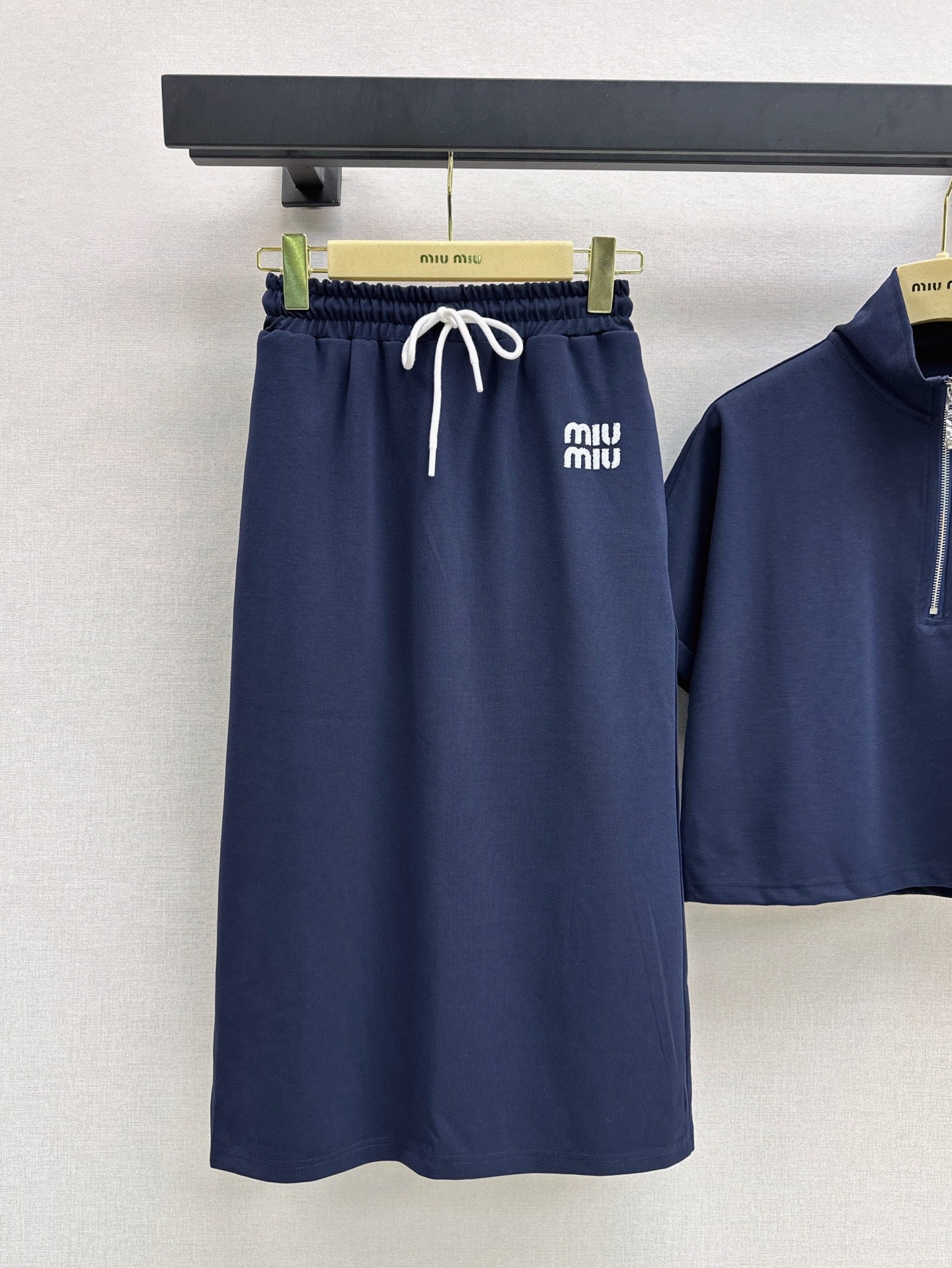 Miu 25ss skirt set