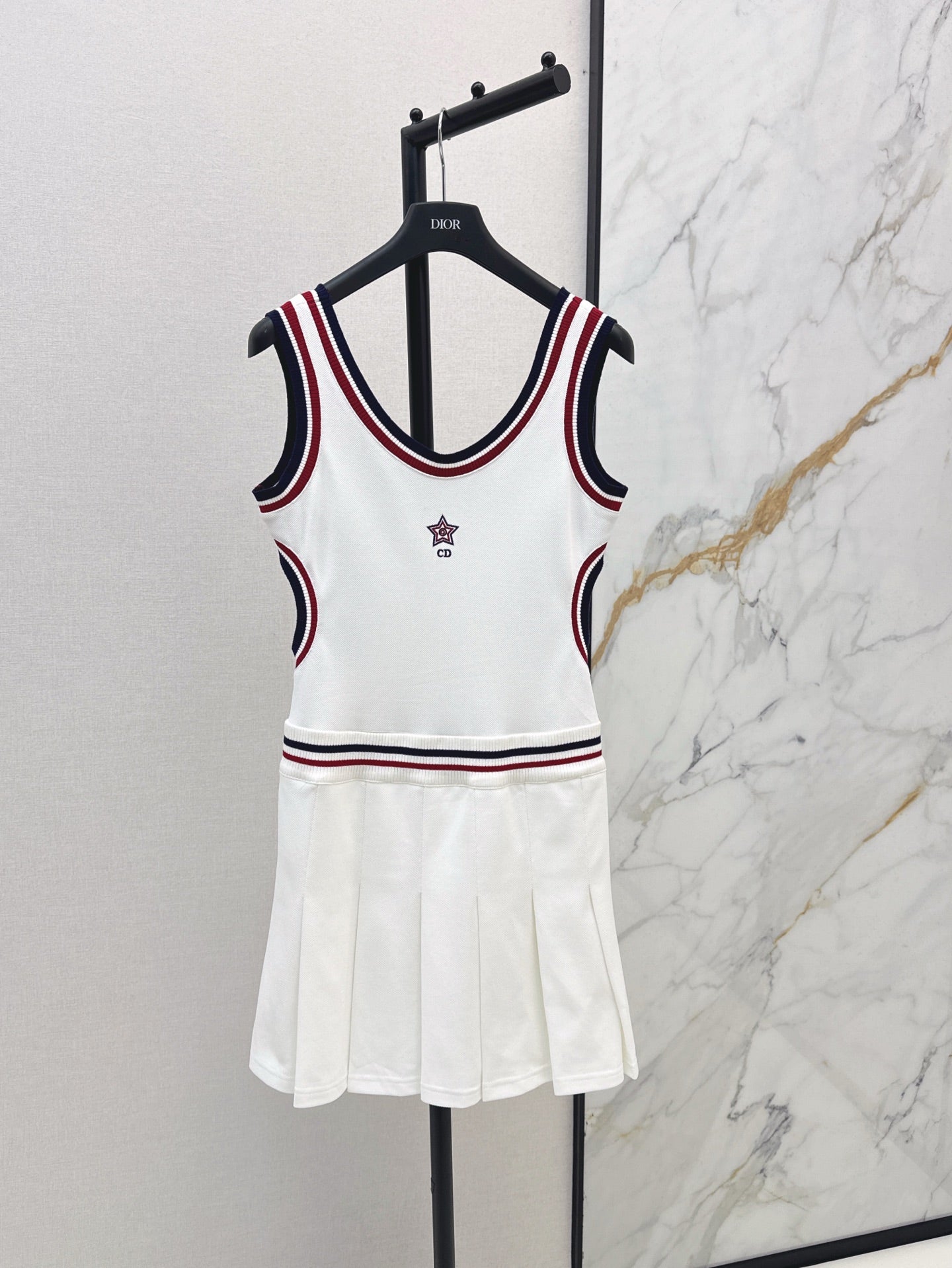 Dio 25ss sleeveless dress