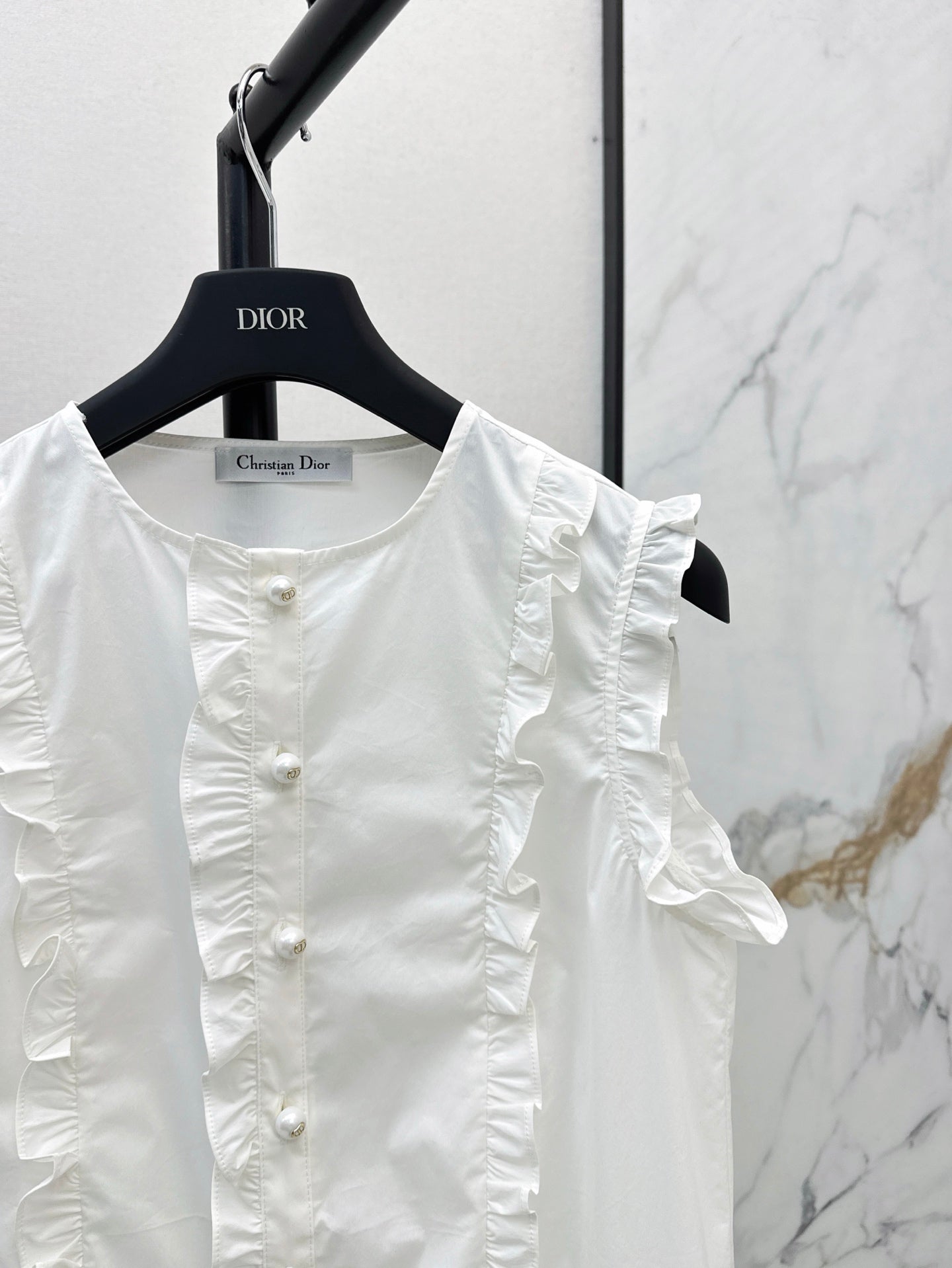 D 25ss ruffle vest