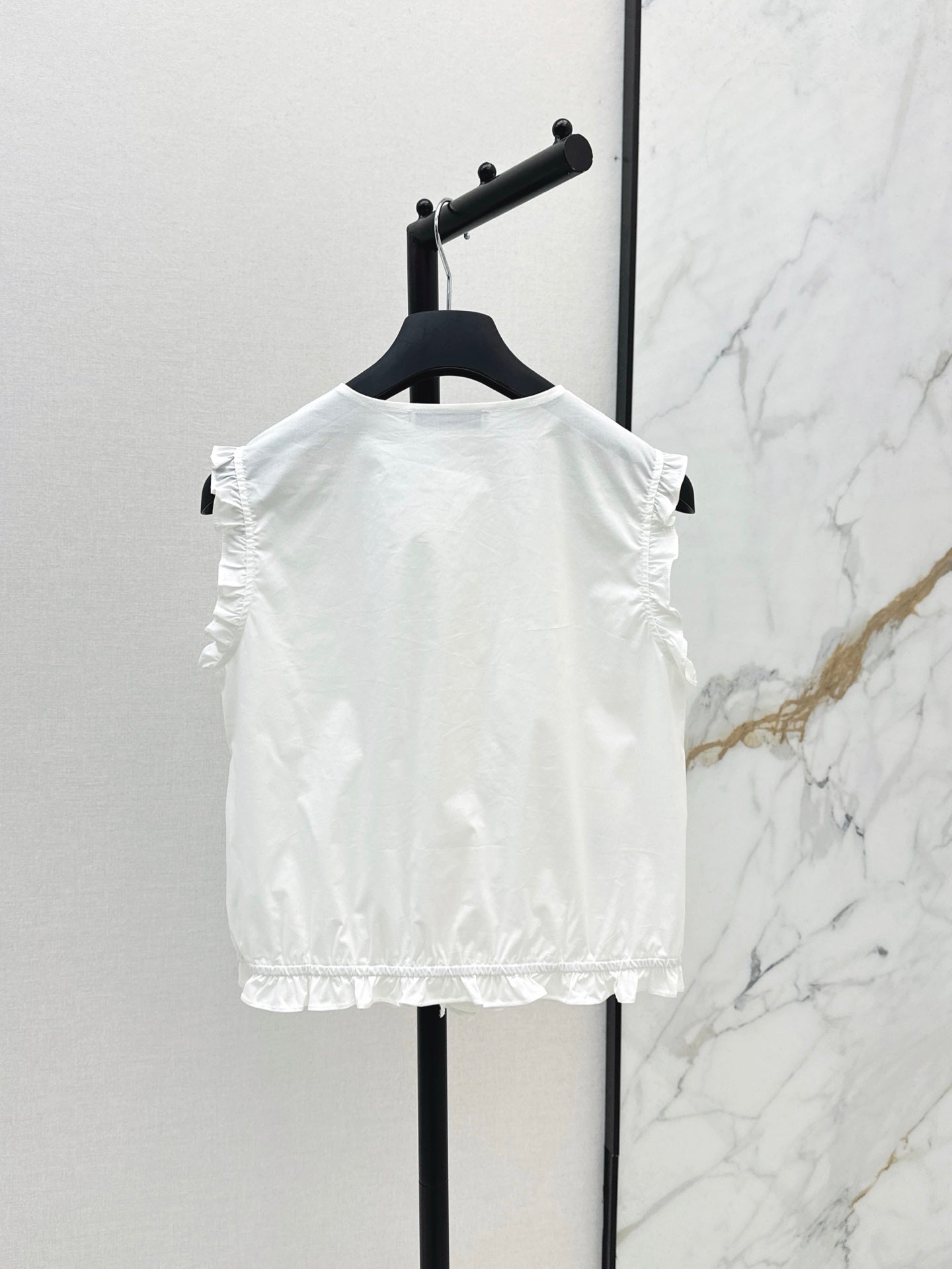 D 25ss ruffle vest