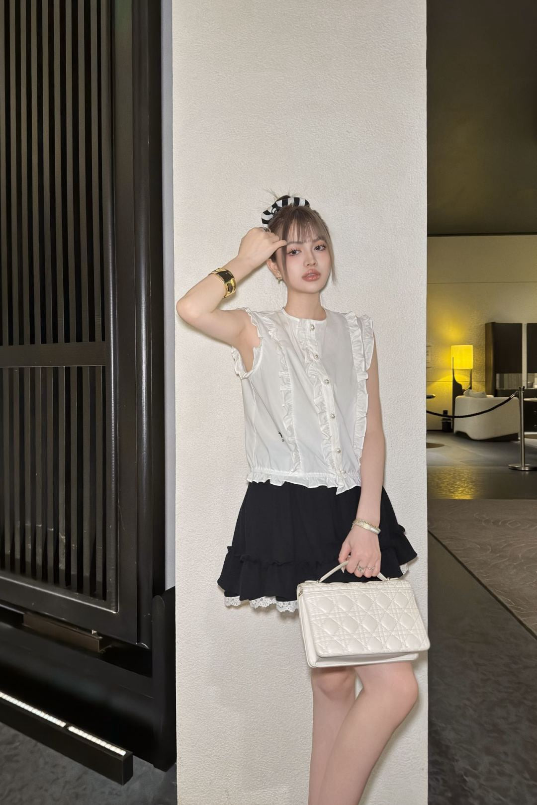 D 25ss ruffle vest