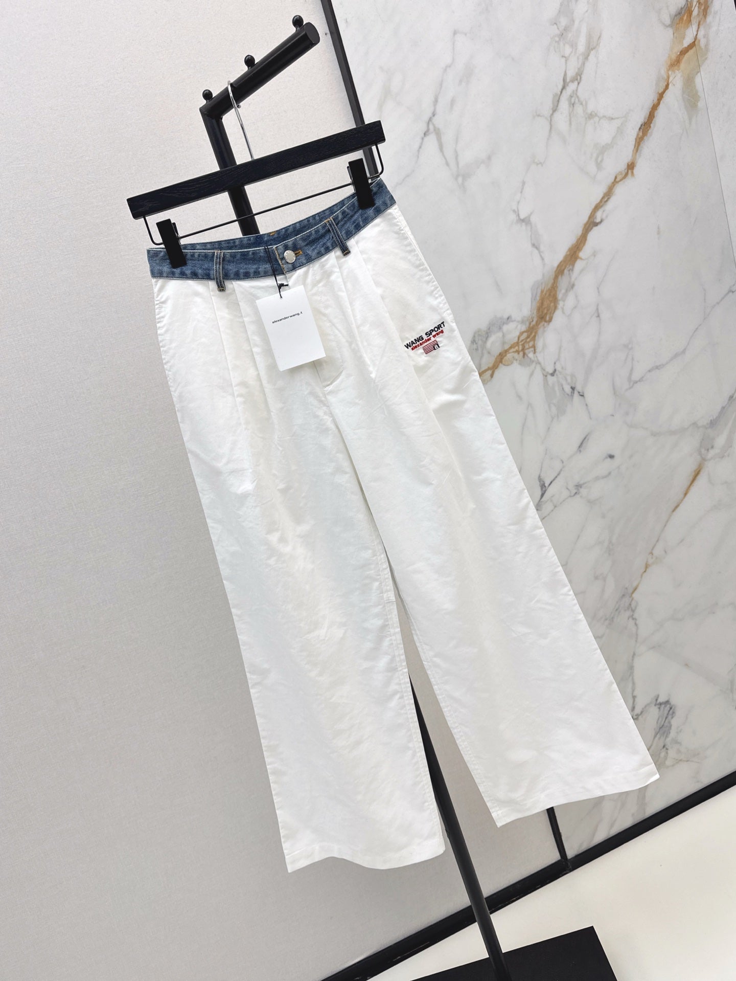 Alexand 25ss embroidered pants