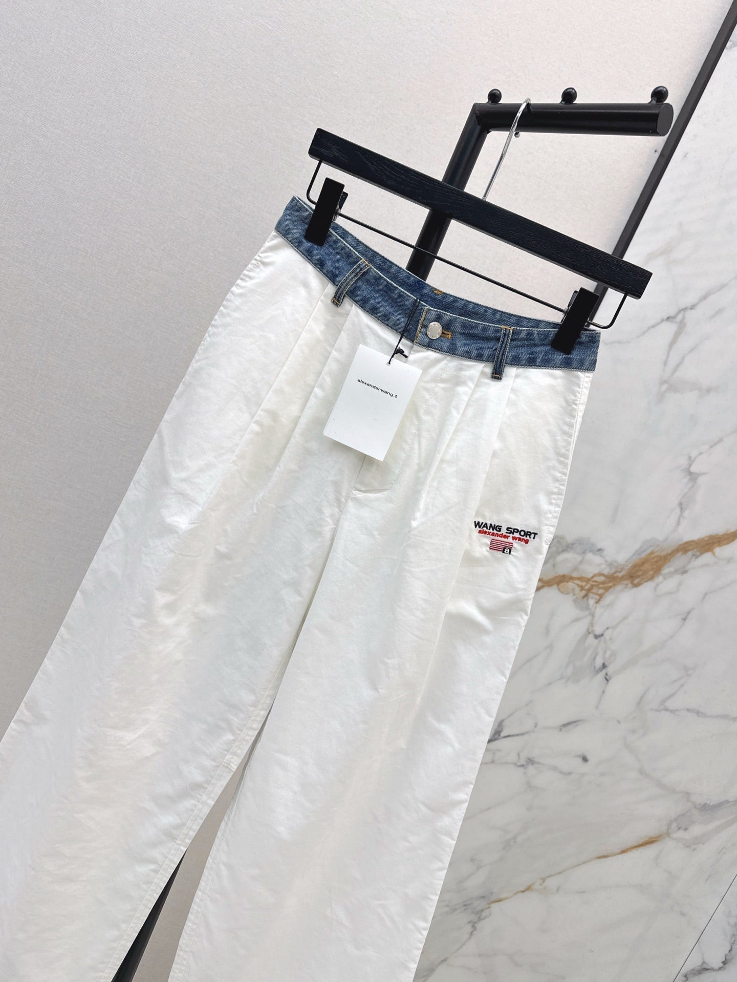 Alexand 25ss embroidered pants