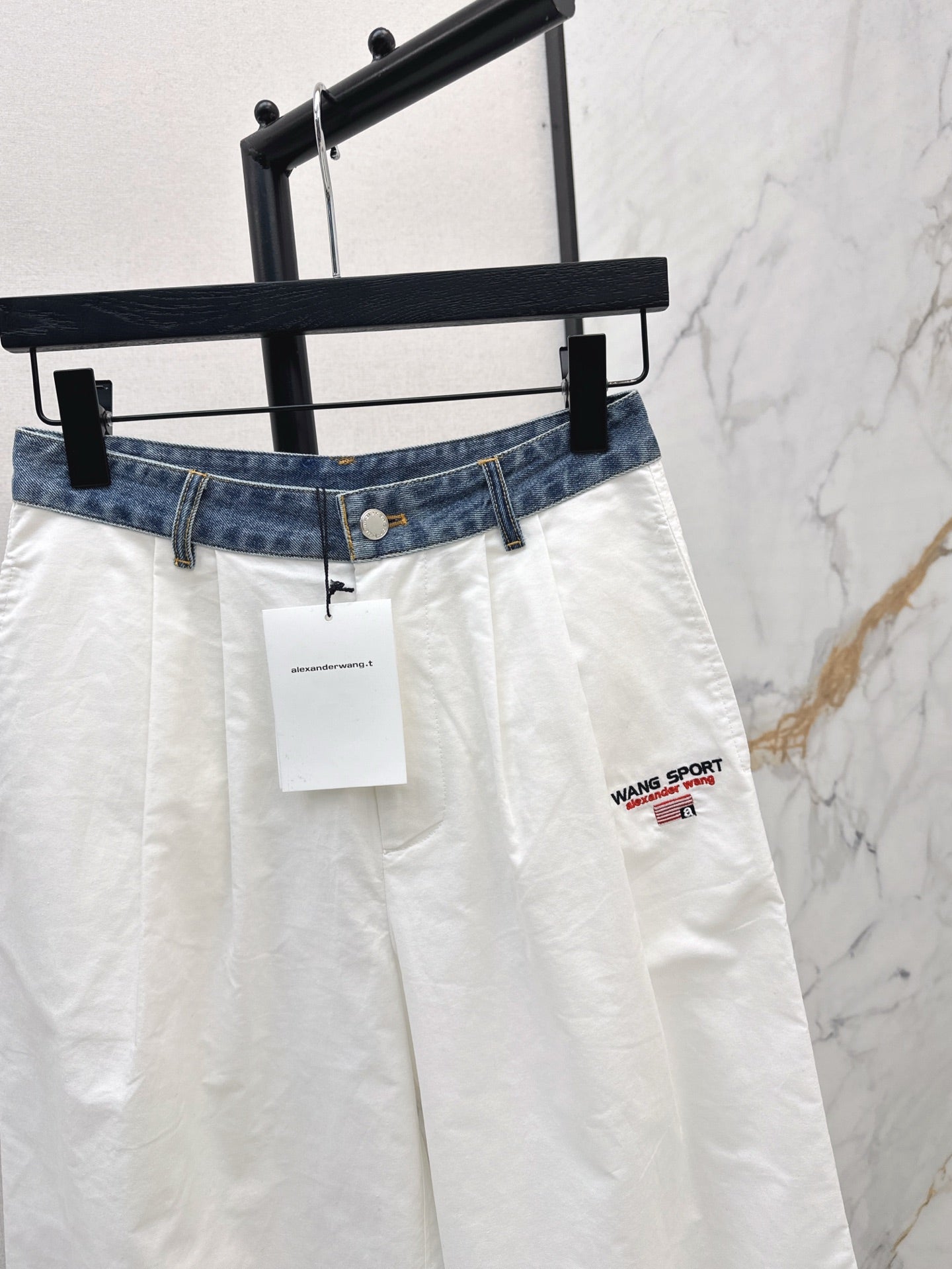 Alexand 25ss embroidered pants