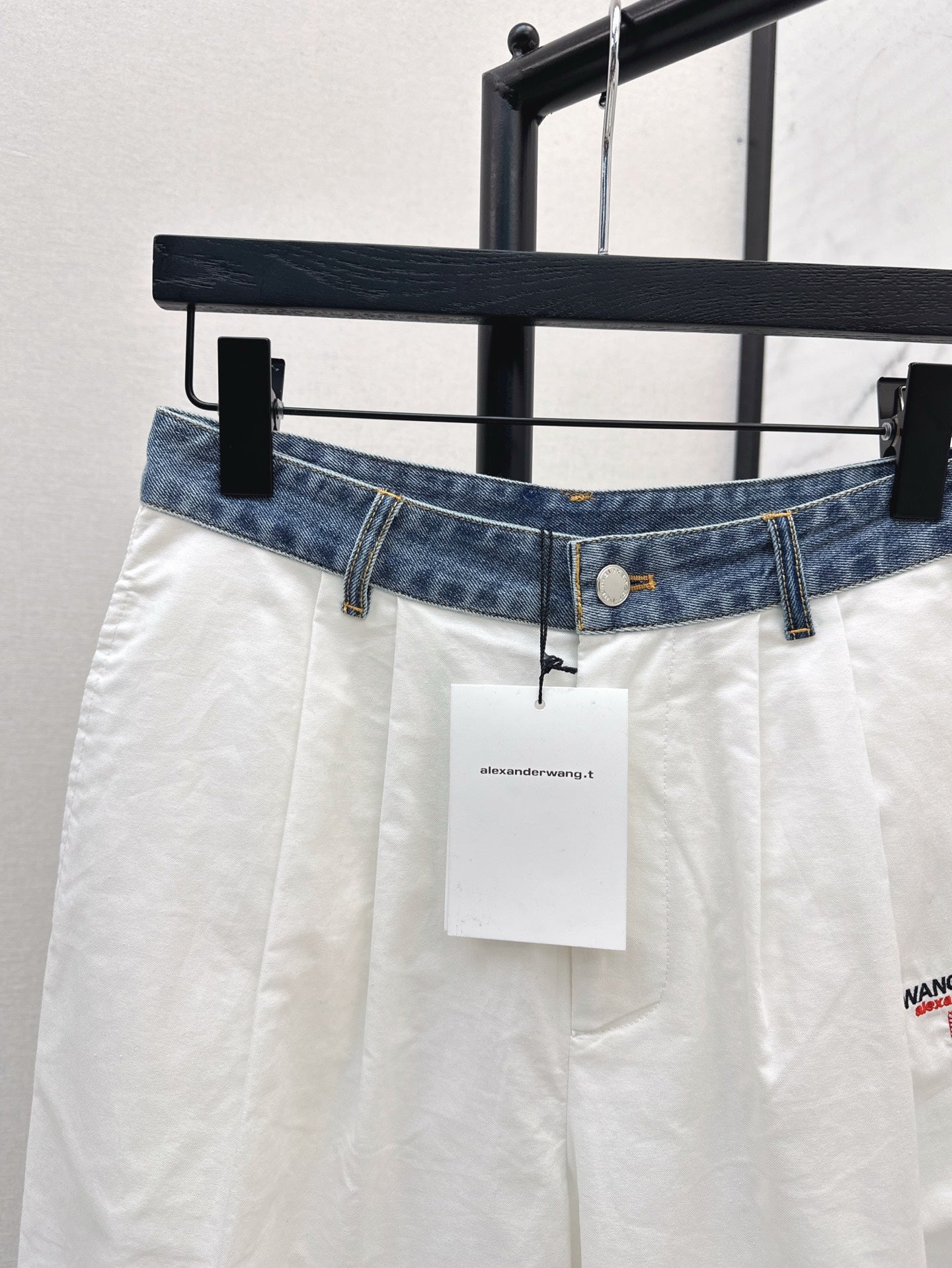 Alexand 25ss embroidered pants