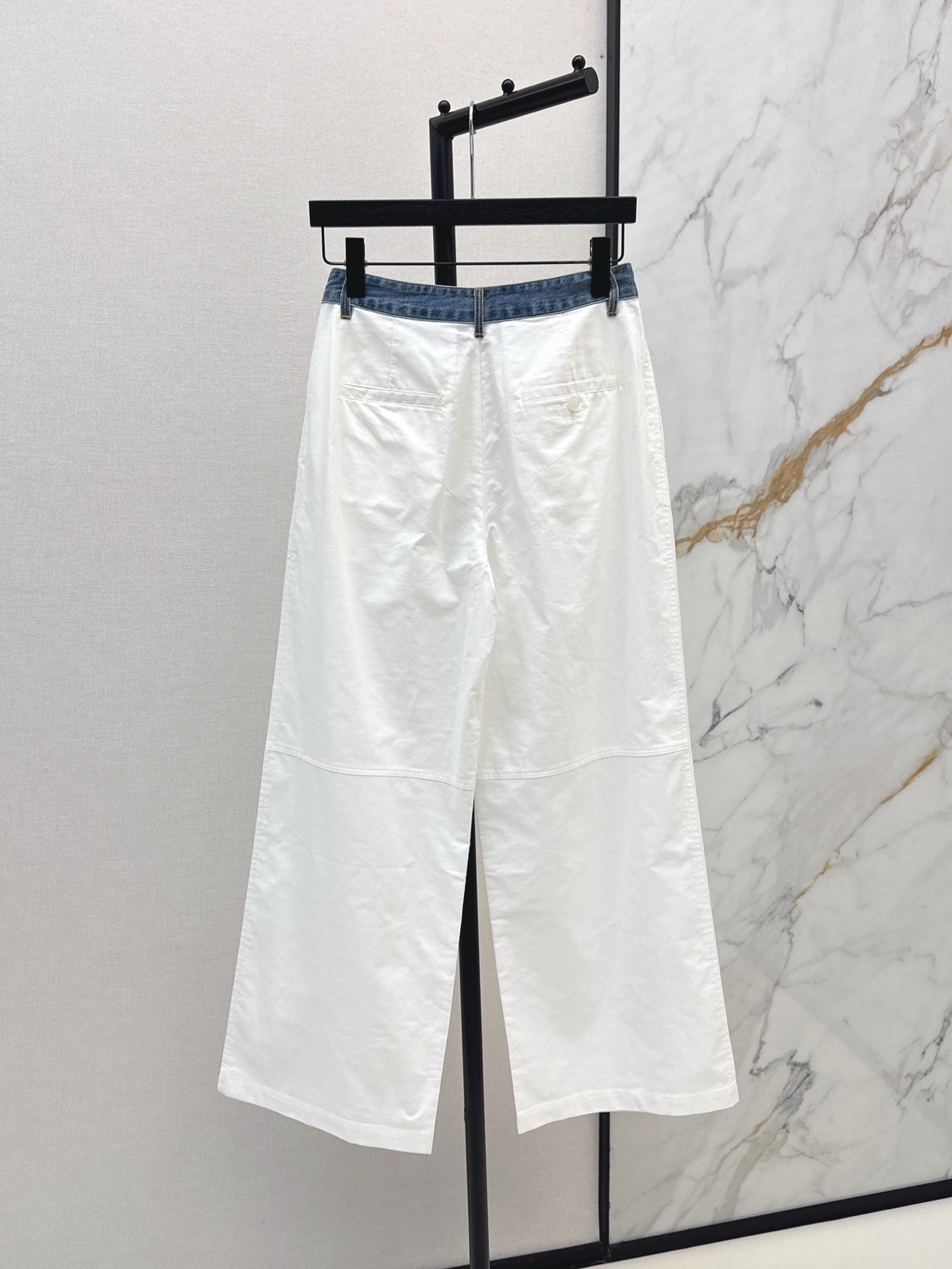 Alexand 25ss embroidered pants