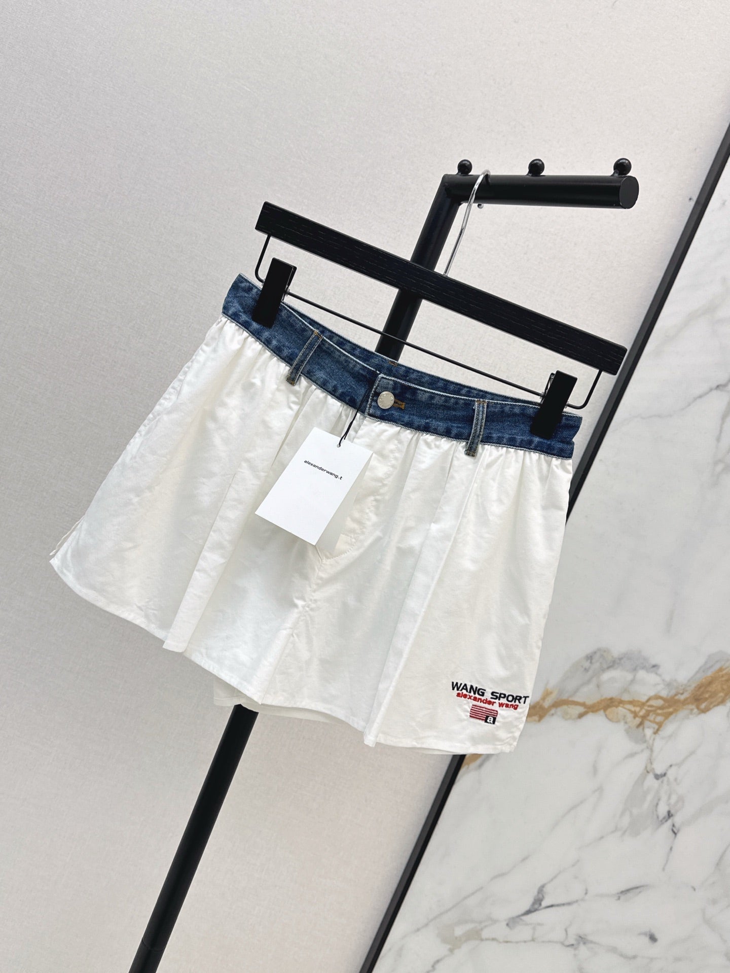 Alexand 25ss embroidered skirt