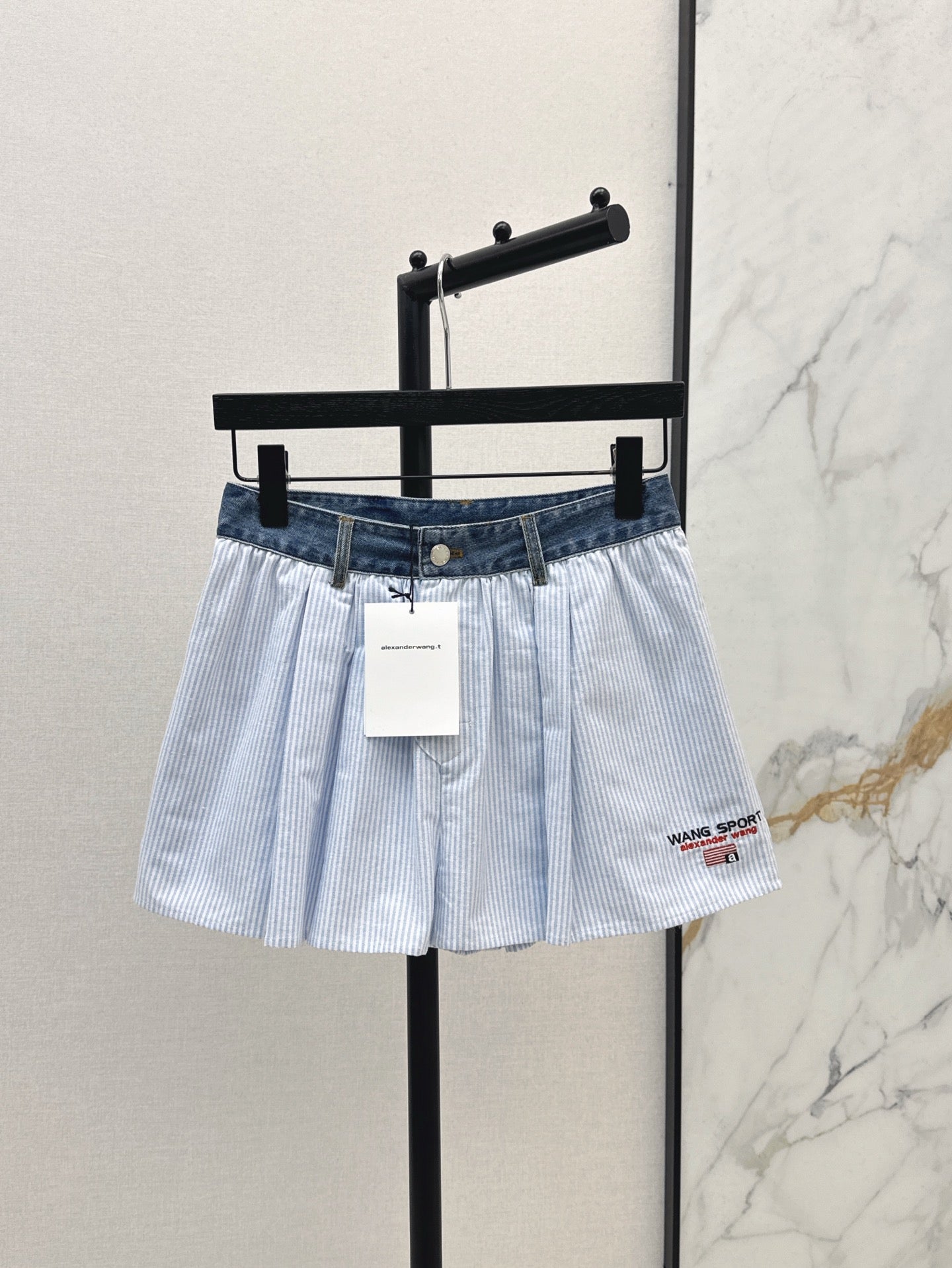 Alexand 25ss embroidered skirt