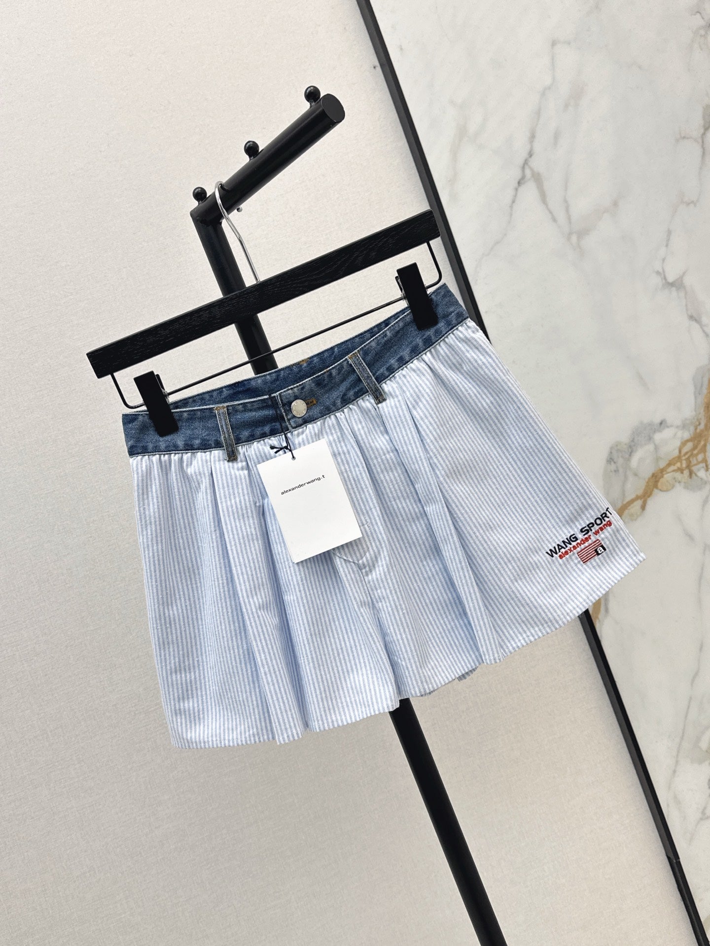 Alexand 25ss embroidered skirt