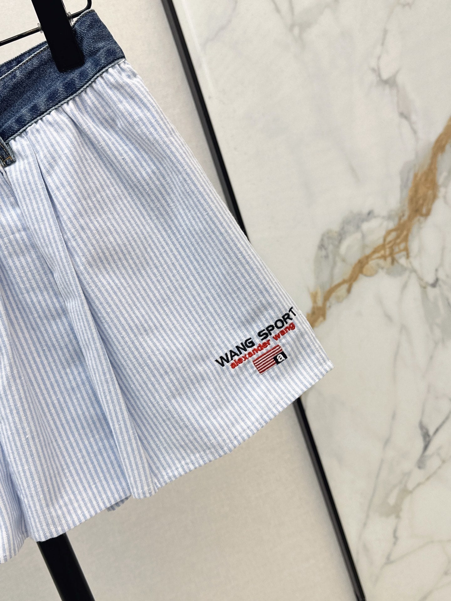 Alexand 25ss embroidered skirt