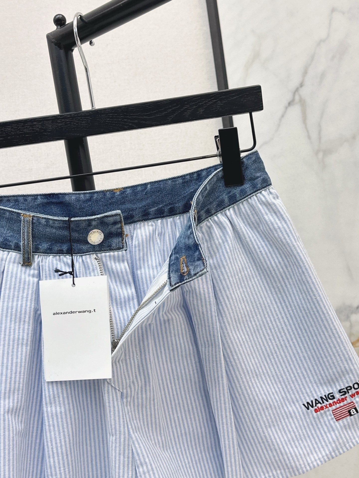 Alexand 25ss embroidered skirt