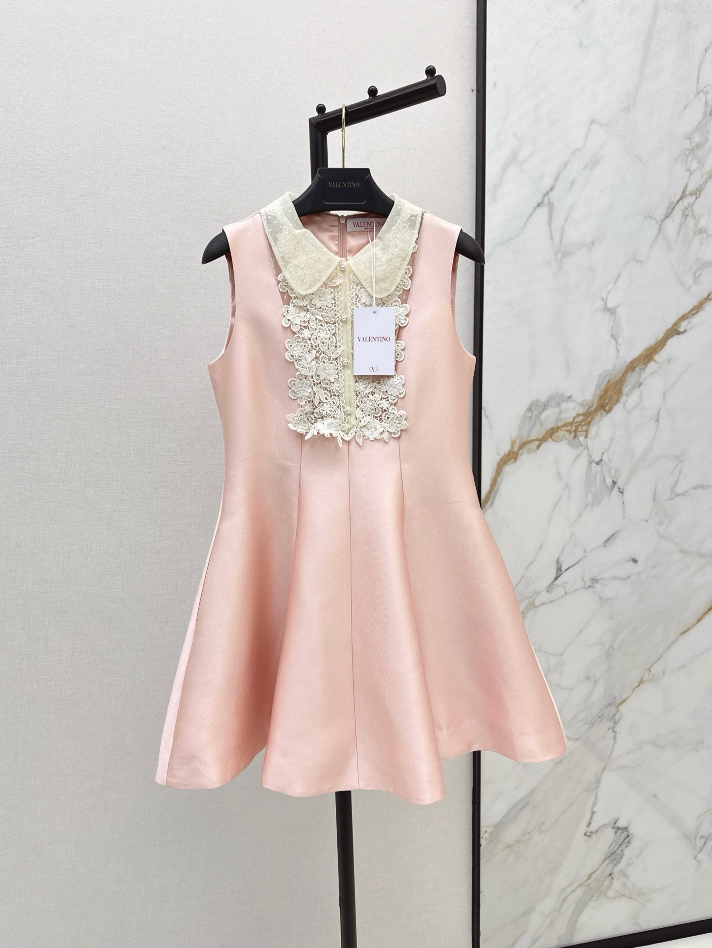 Val 25ss lace dress