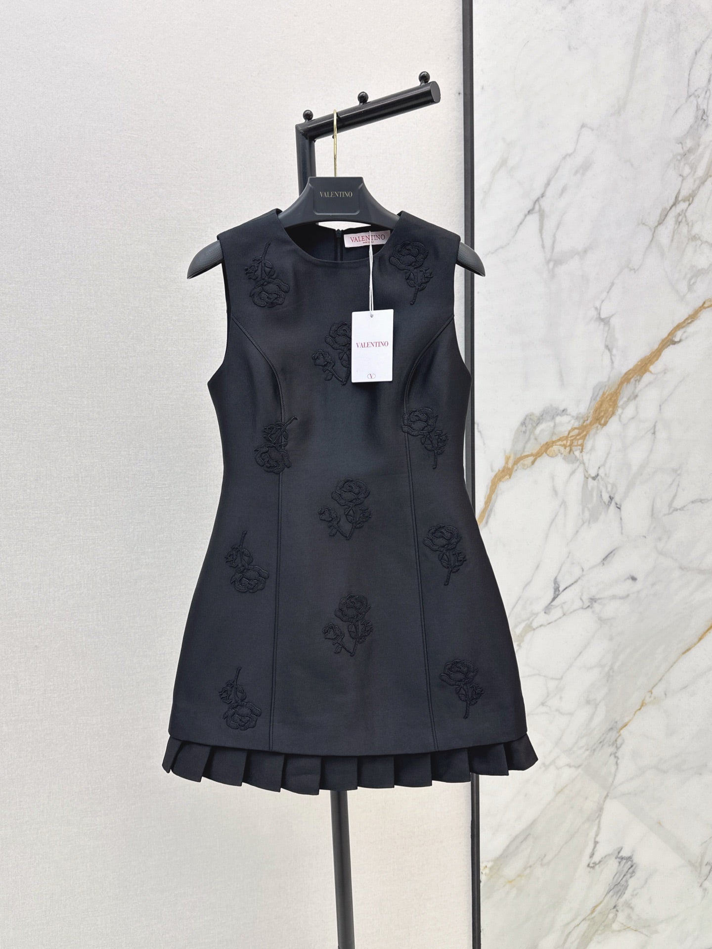 Val 25ss embroidered dress