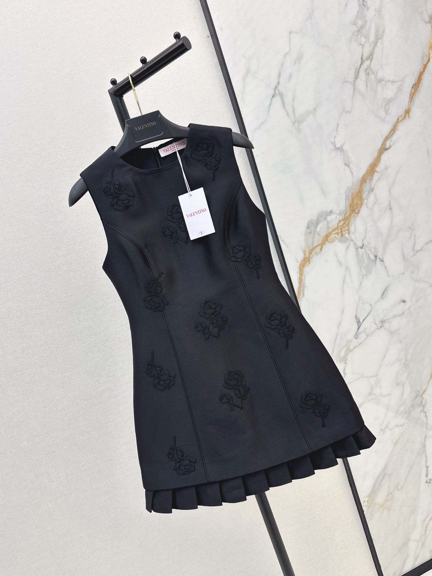 Val 25ss embroidered dress