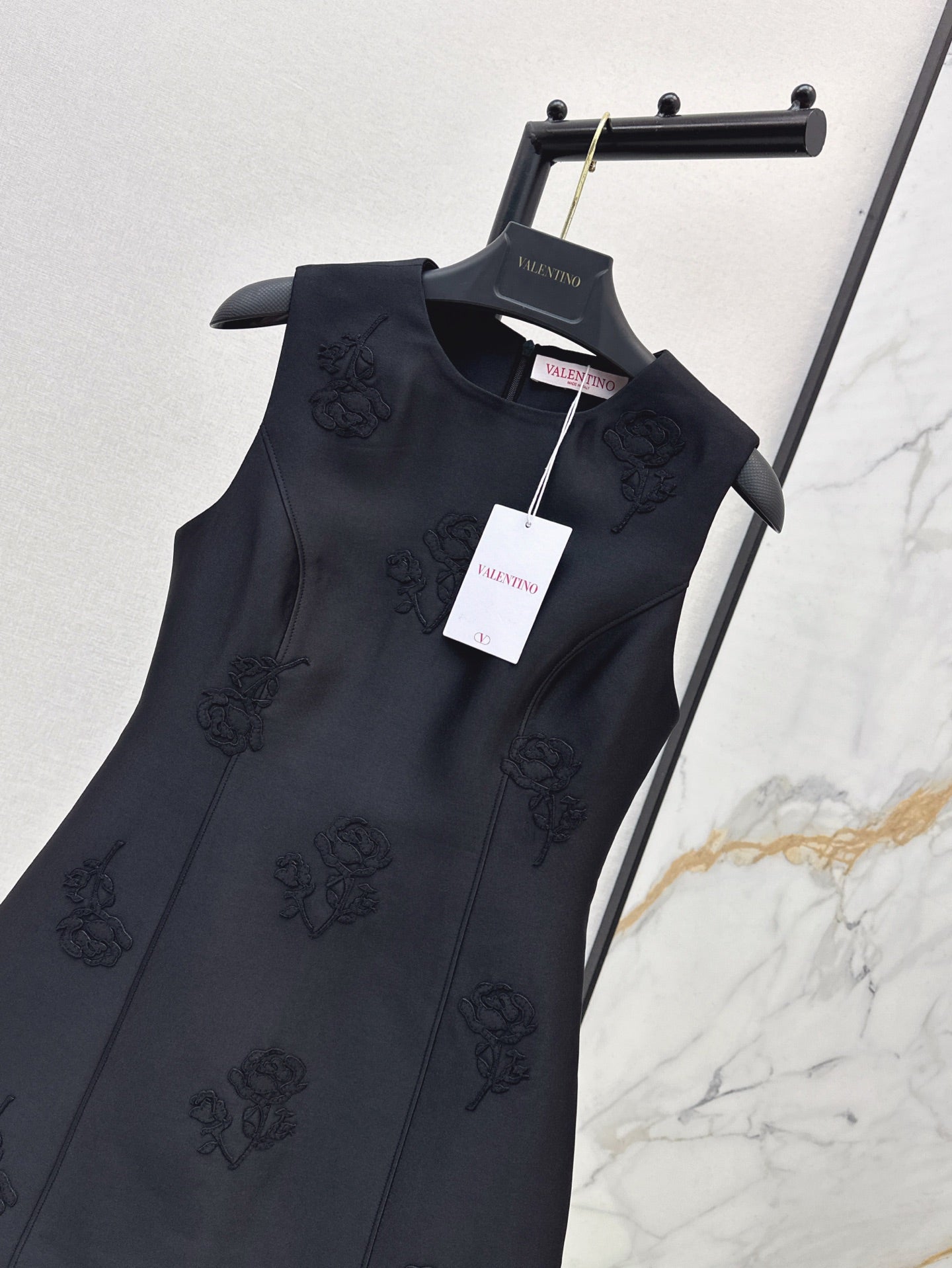 Val 25ss embroidered dress