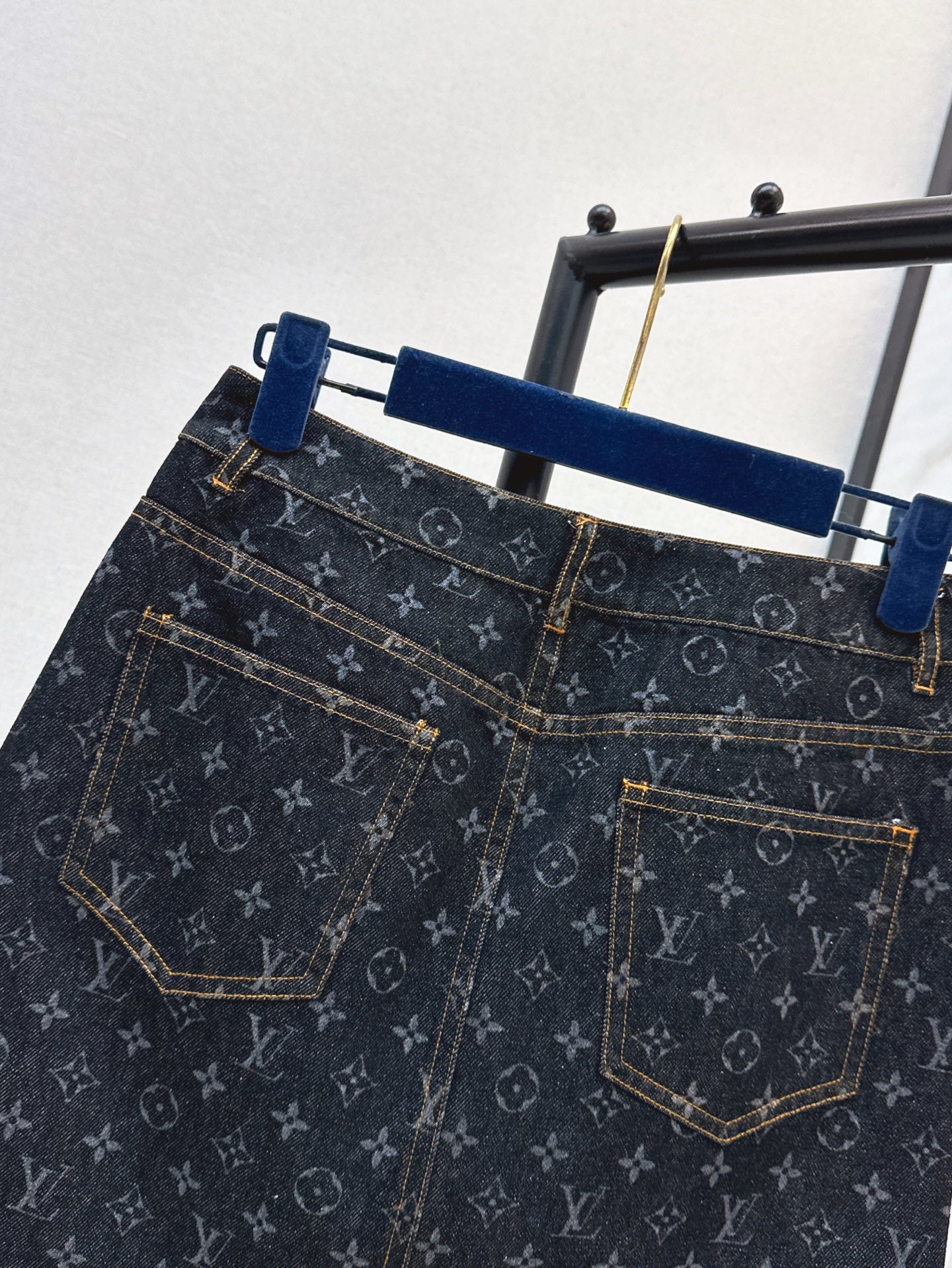 L 25ss denim skirt